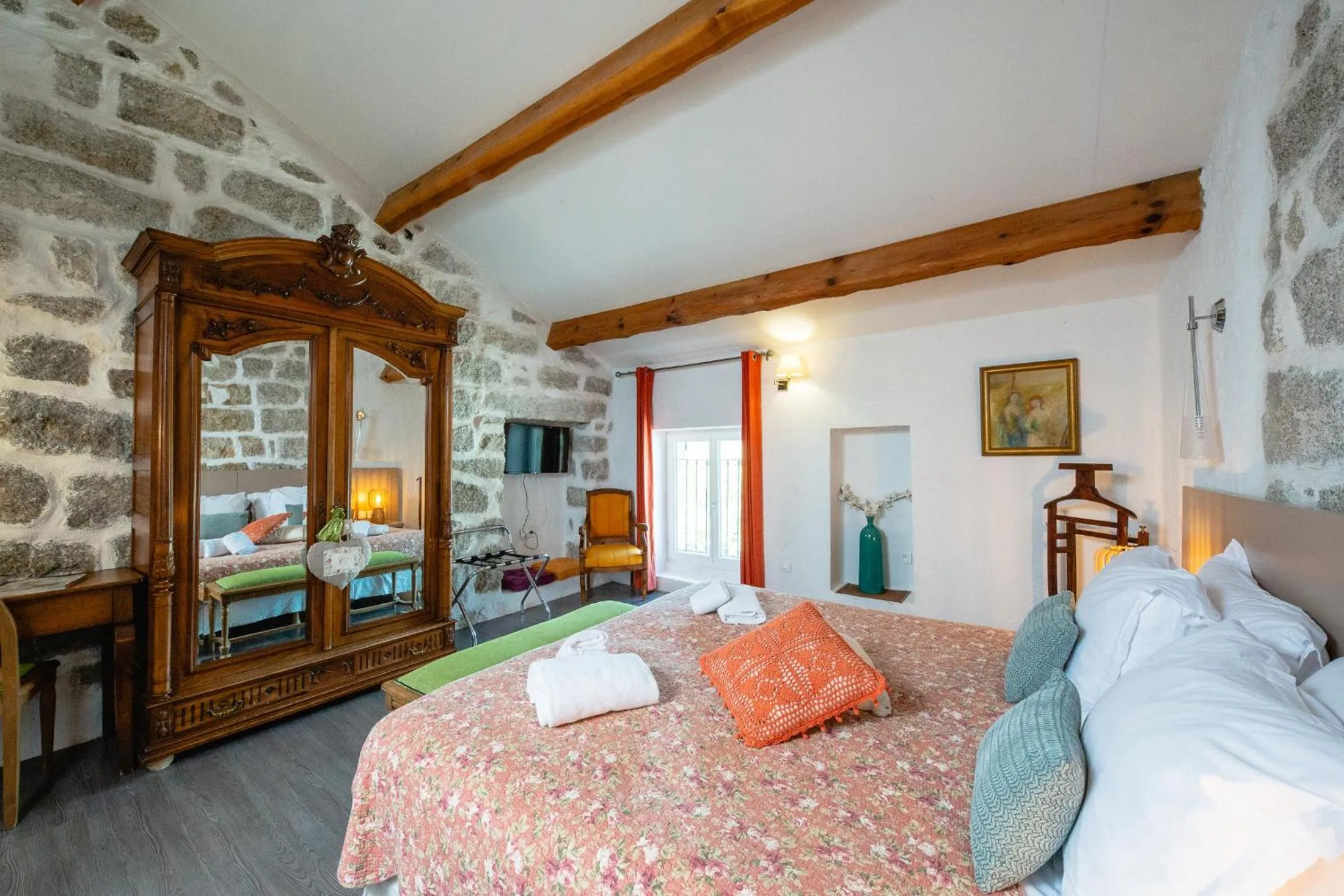 Bed in Auberge U n'Antru Versu