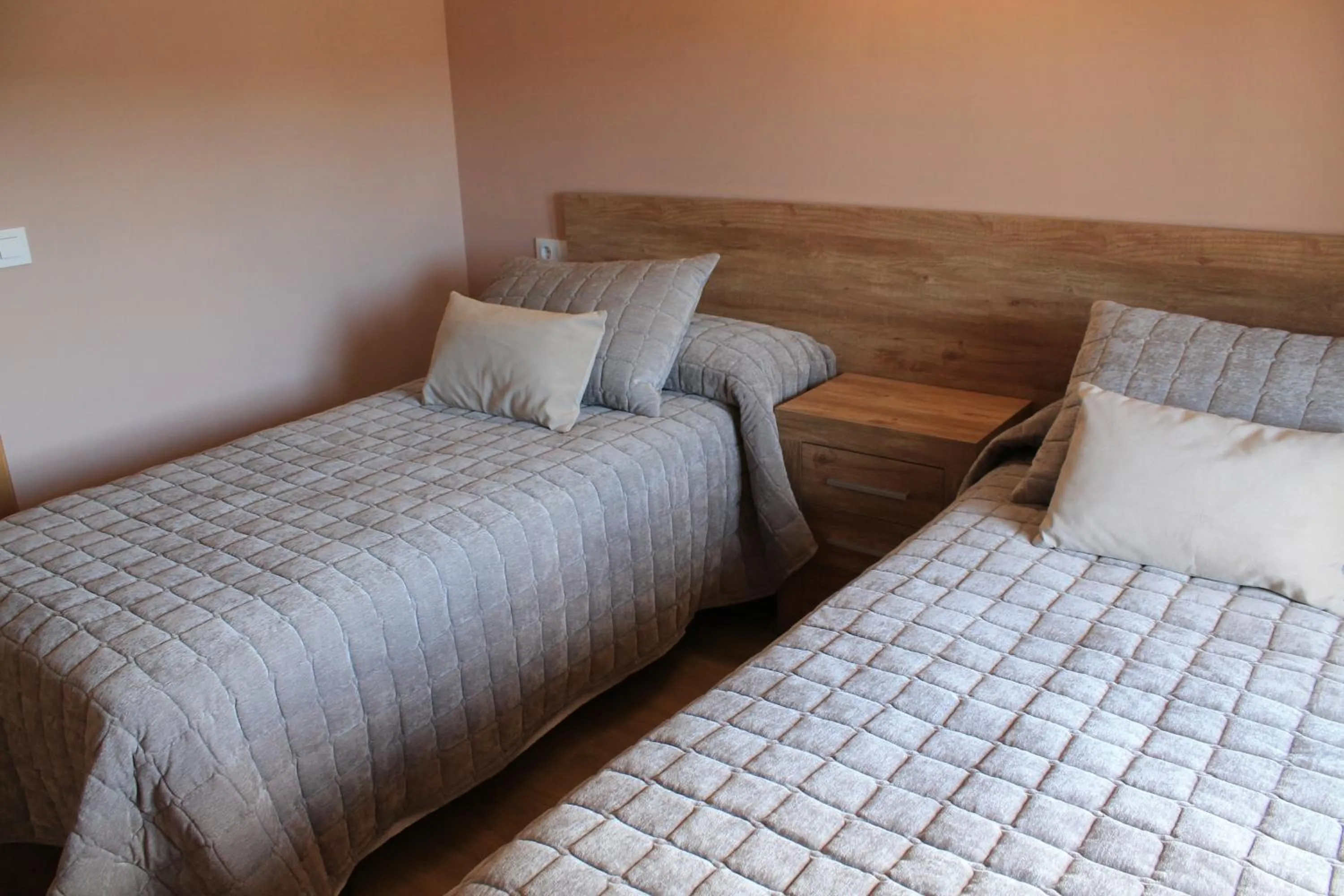 Bedroom, Bed in Apartamentos Turísticos ESCORRALADAS