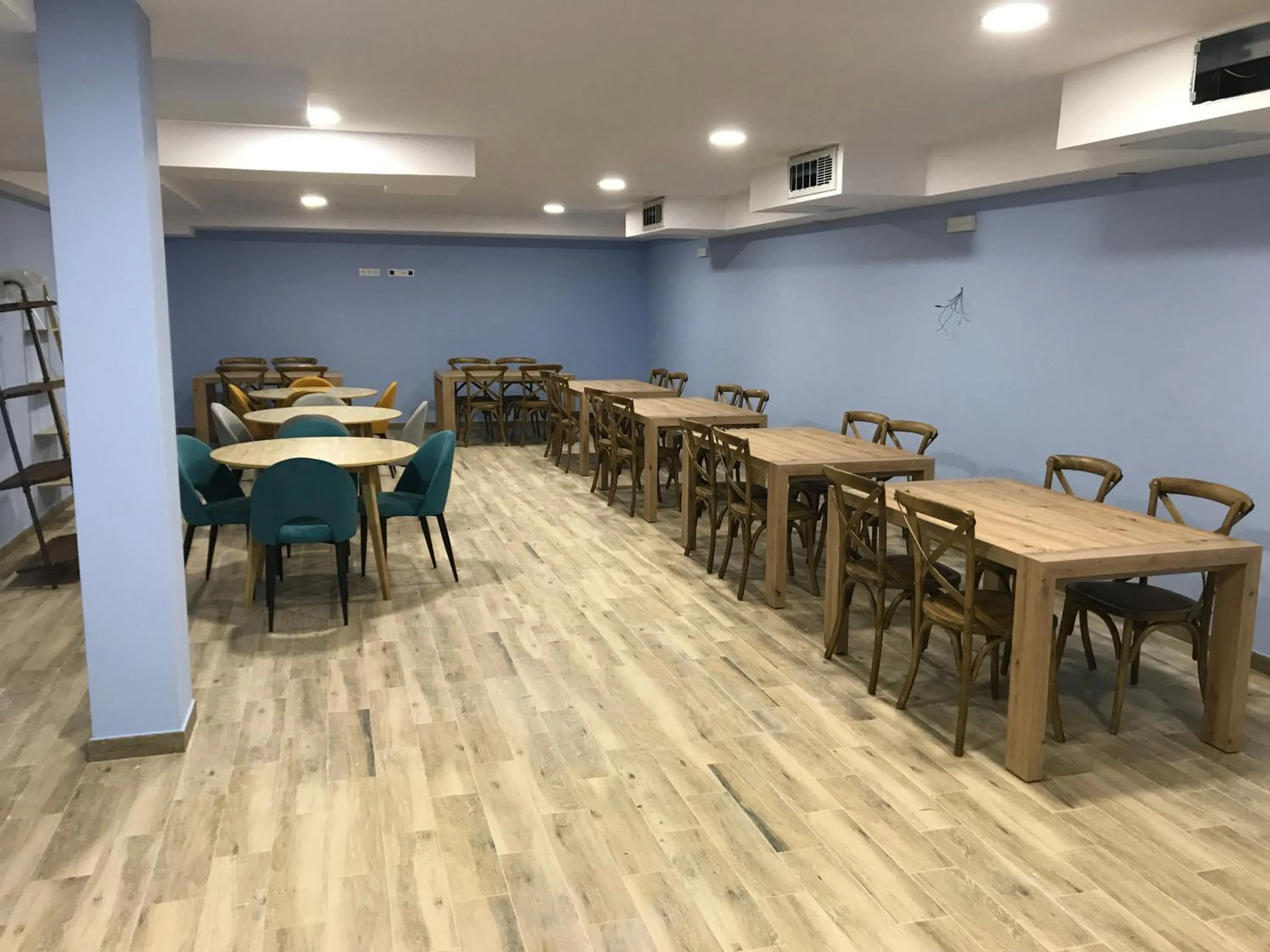 Communal lounge/ TV room in Apartamentos Turísticos ESCORRALADAS