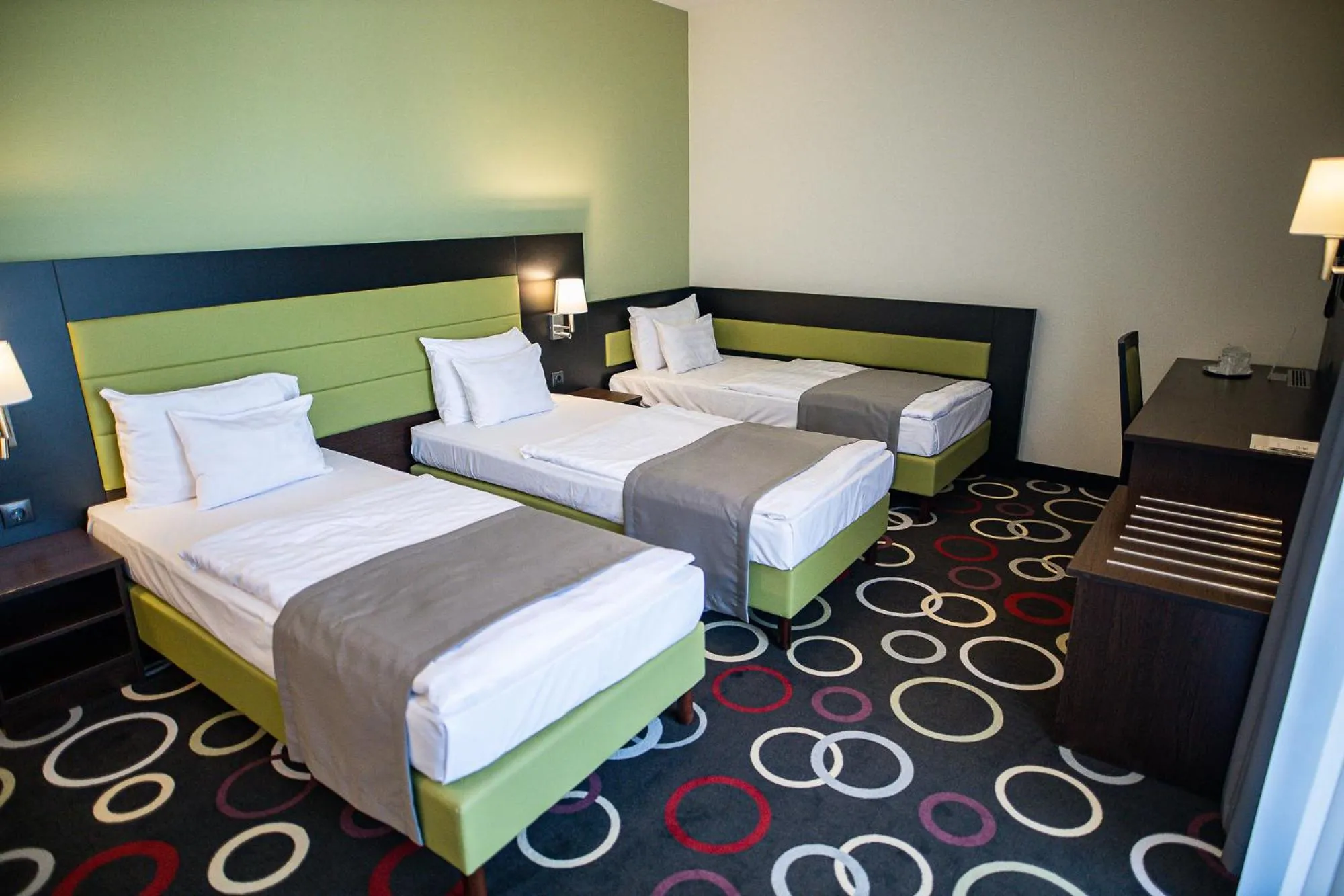 Bed in Garden Hotel Wellness és Konferencia