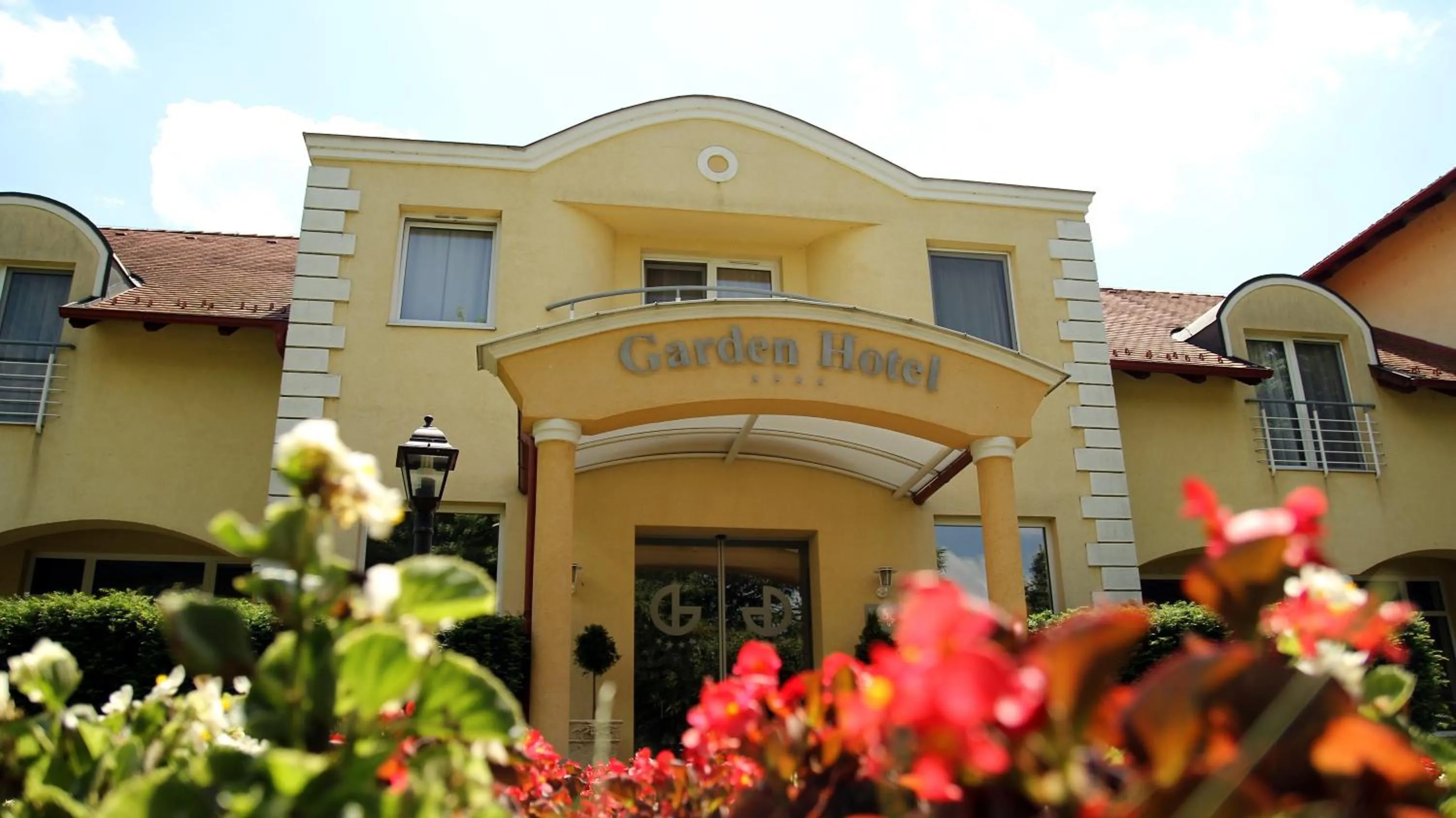 Property building in Garden Hotel Wellness és Konferencia