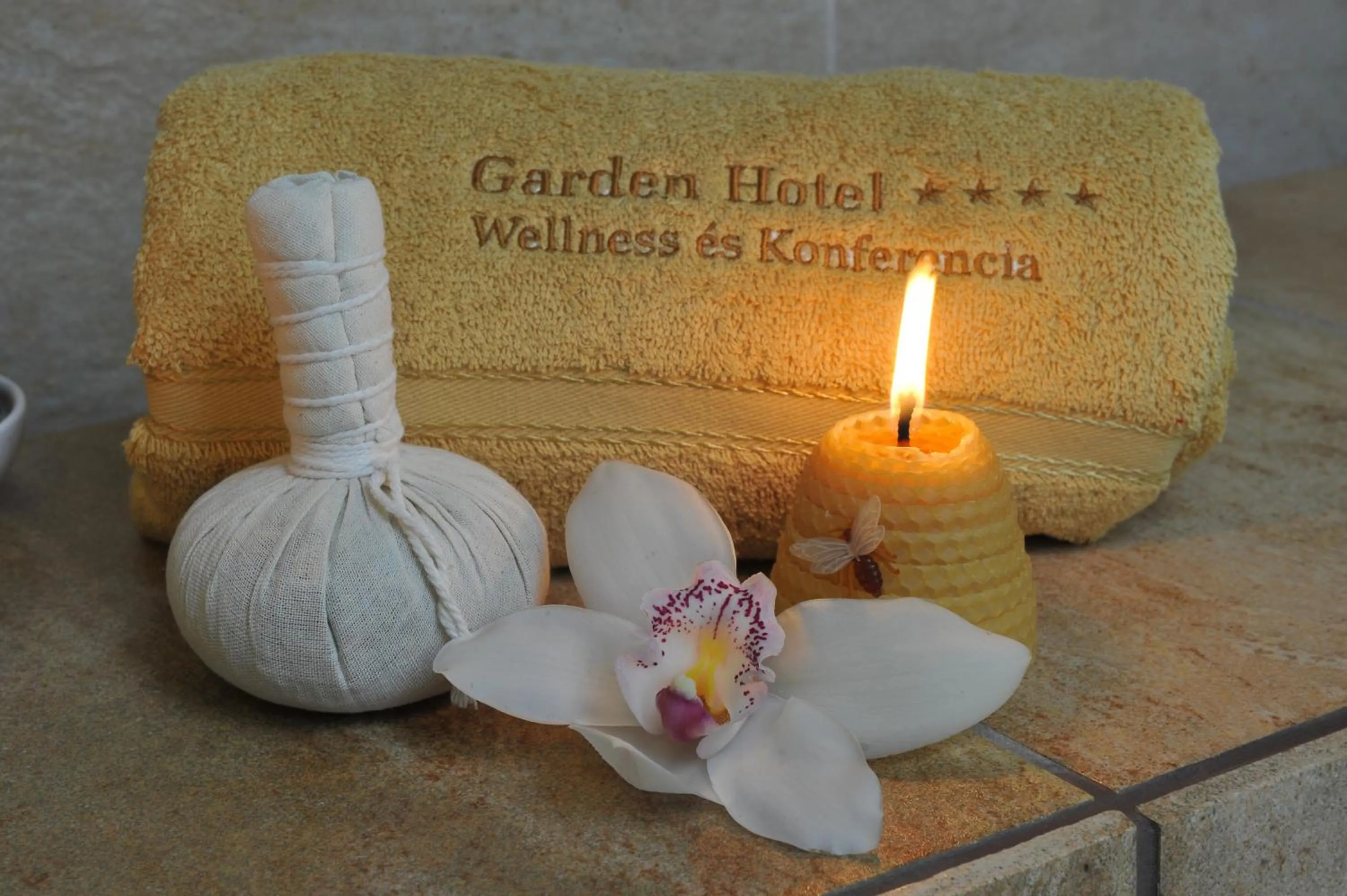 Massage in Garden Hotel Wellness és Konferencia