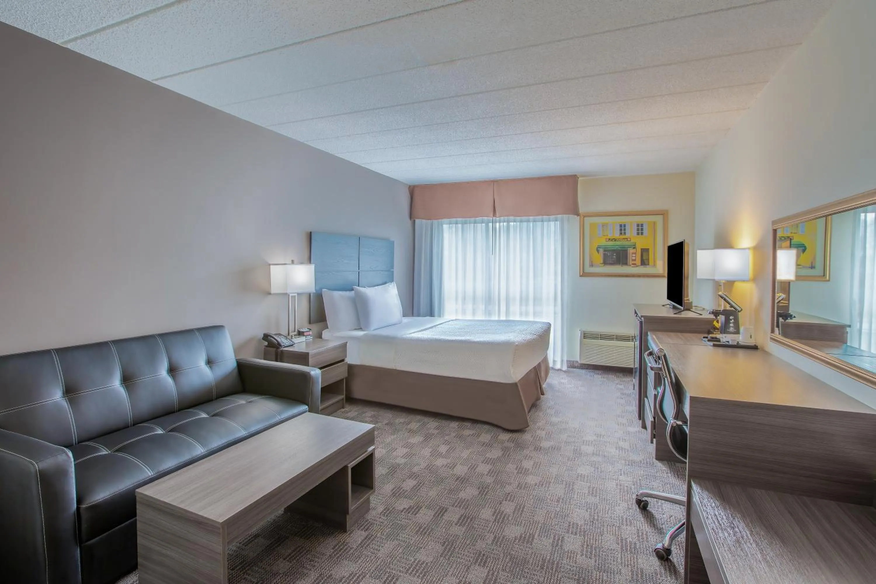 Bed in Days Inn by Wyndham Sudbury & Conference Centre