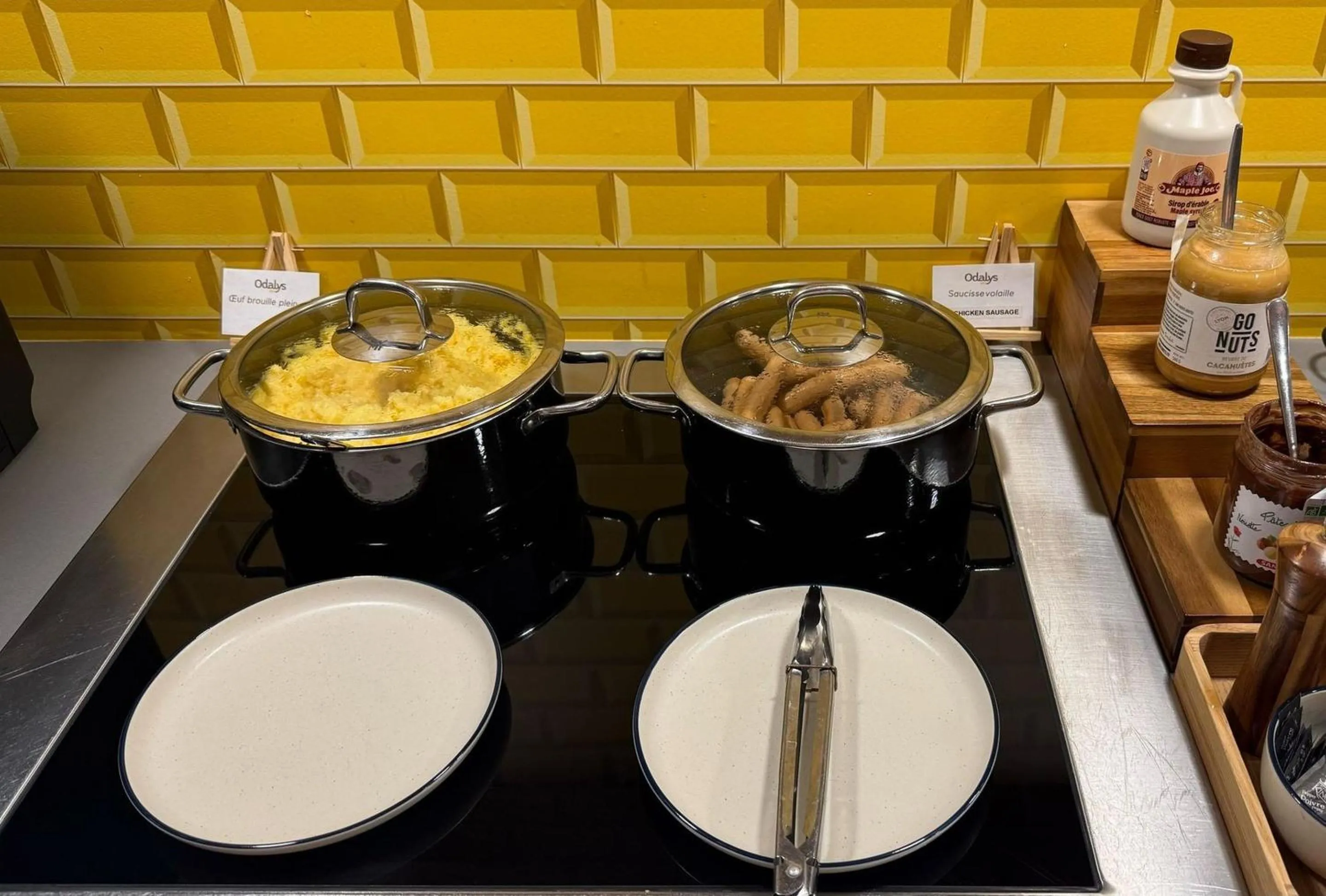 Breakfast in Appart Hotel Odalys City Toulouse Centre Compans Caffarelli