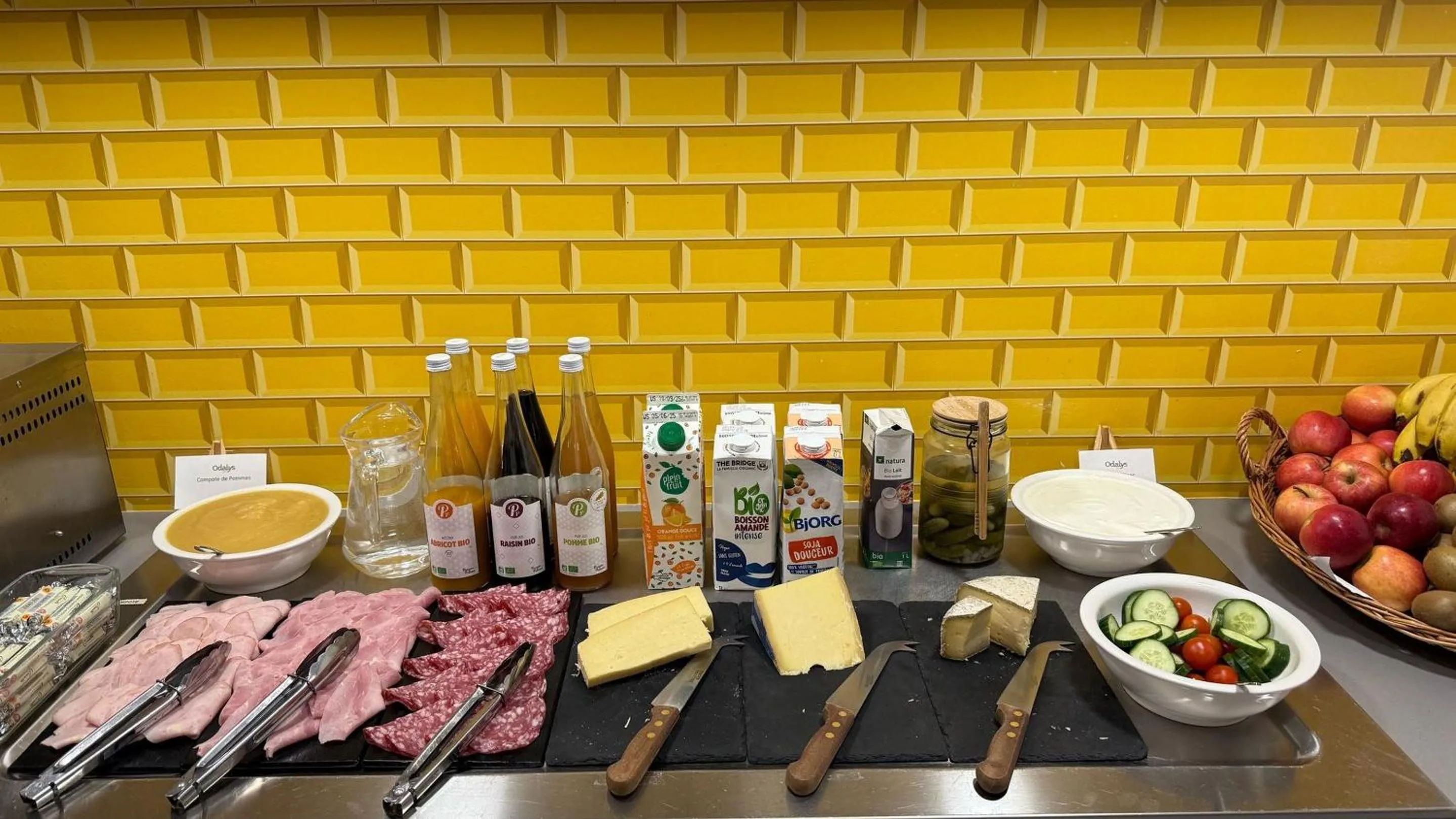 Breakfast in Appart Hotel Odalys City Toulouse Centre Compans Caffarelli