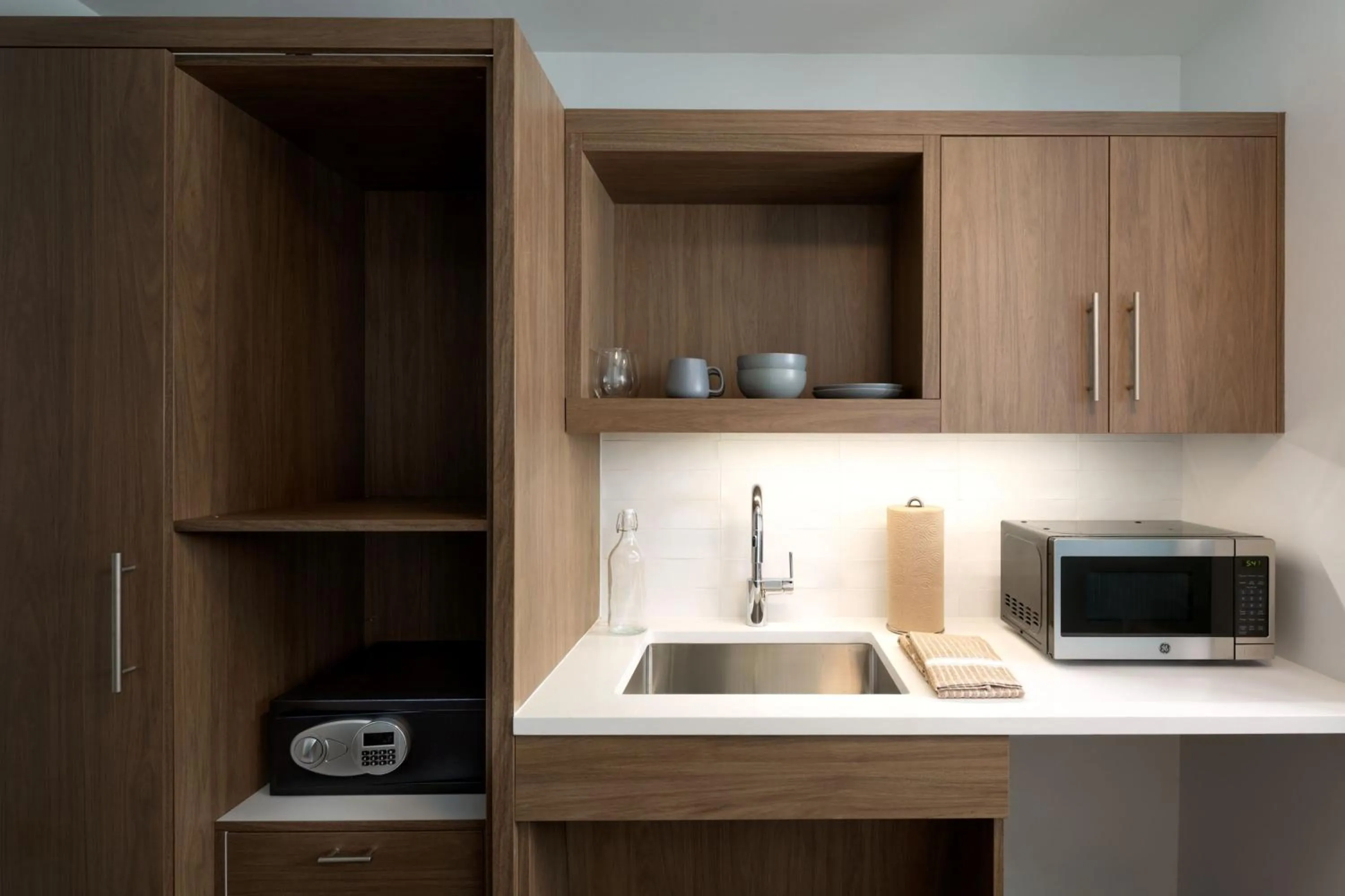 Kitchen or kitchenette in Element Austin at The Domain