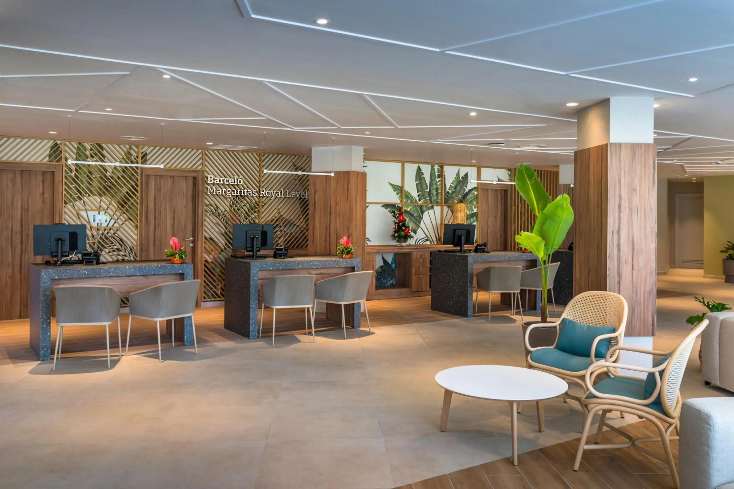 Lobby or reception in Barceló Margaritas Royal Level Adults Only