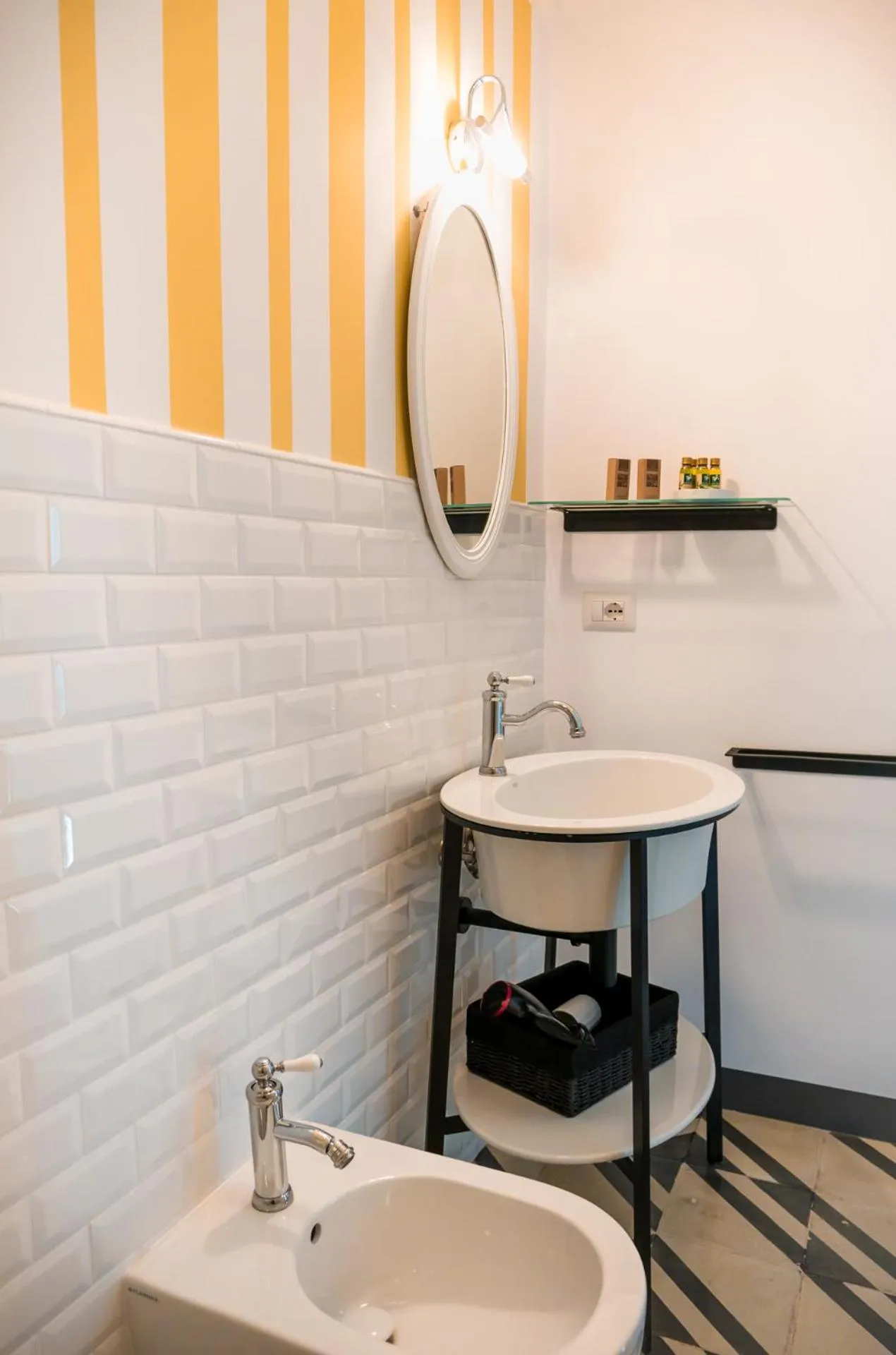 Bathroom in Villa Aurelia Suites and Apartments