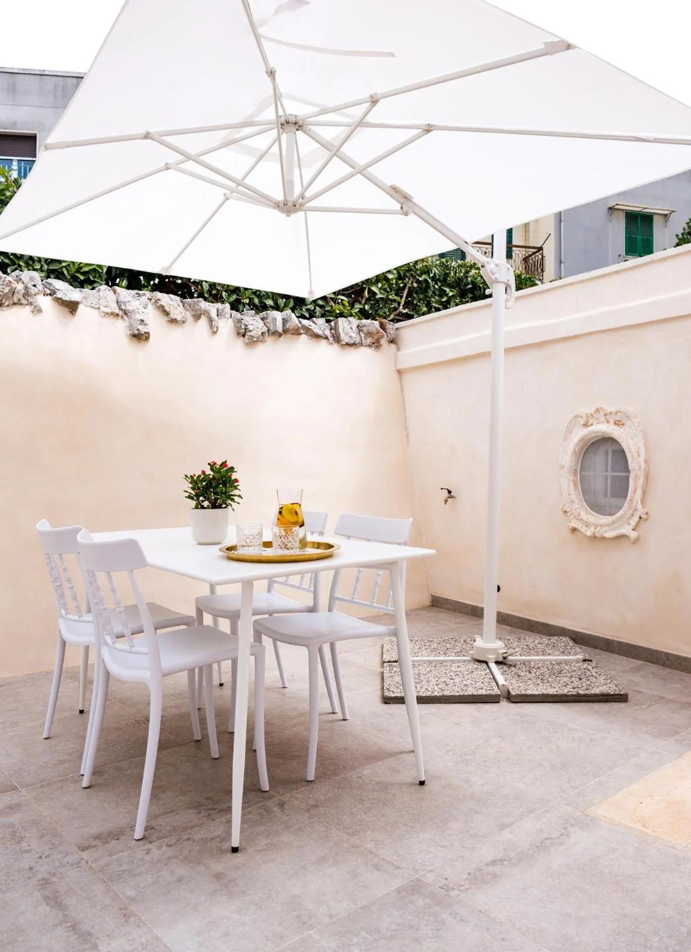 Patio in Villa Aurelia Suites and Apartments