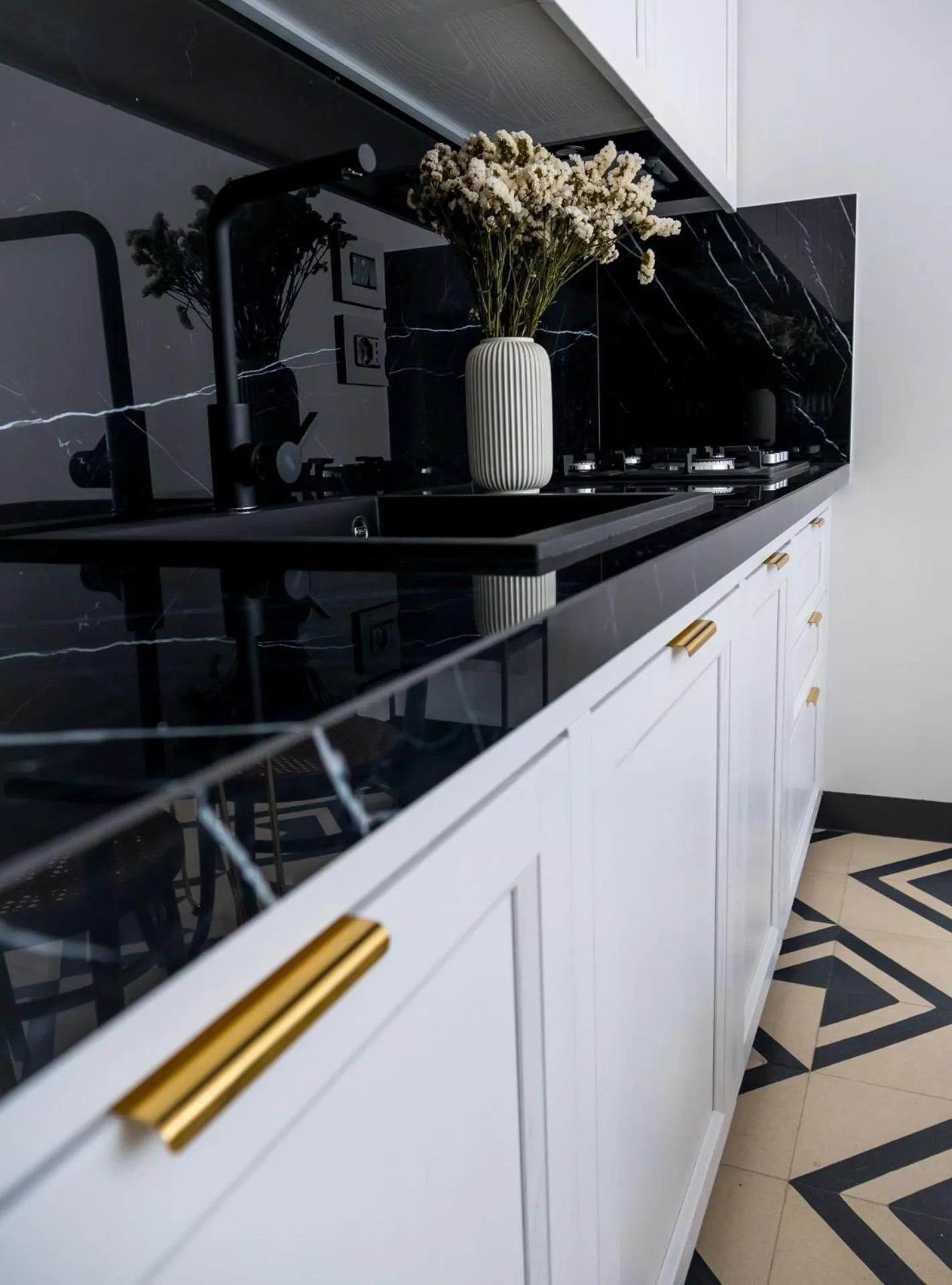 Kitchen or kitchenette in Villa Aurelia Suites and Apartments