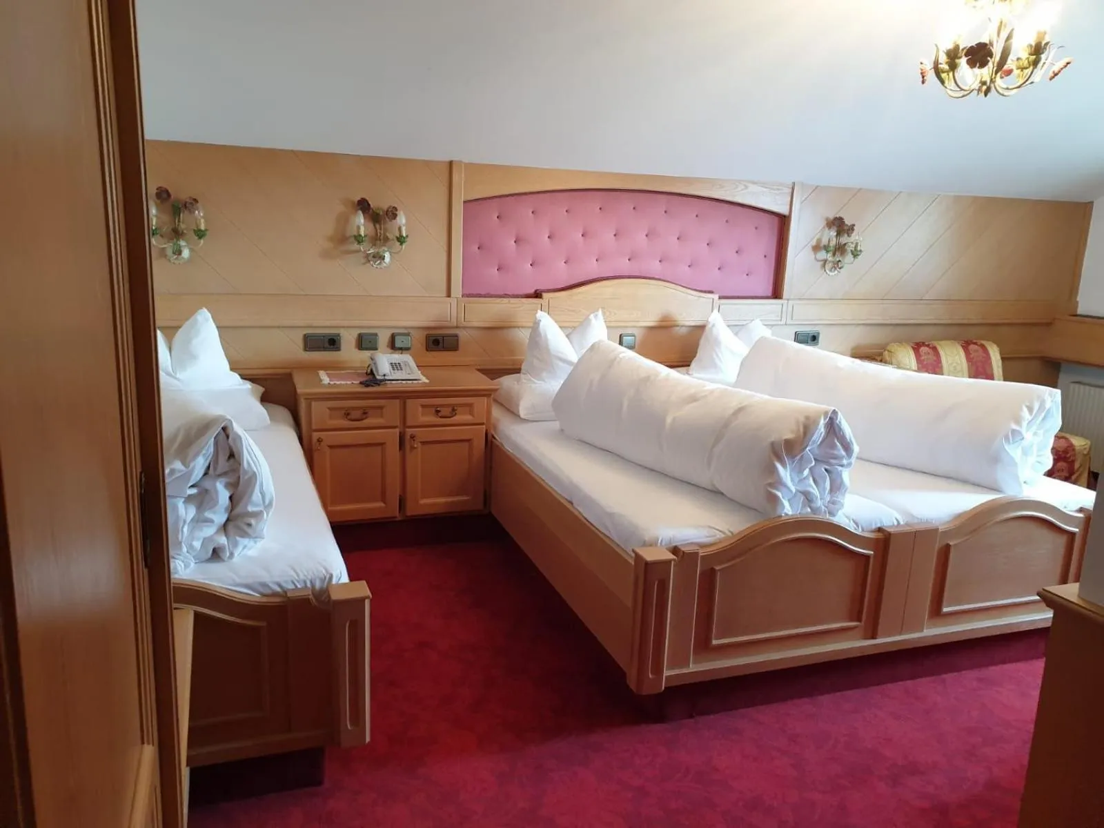 Photo of the whole room, Bed in Hotel Purner