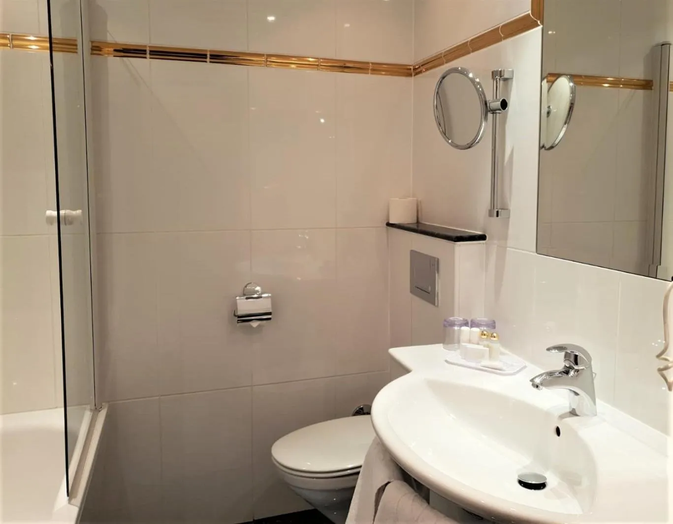 Bathroom in Hotel Purner