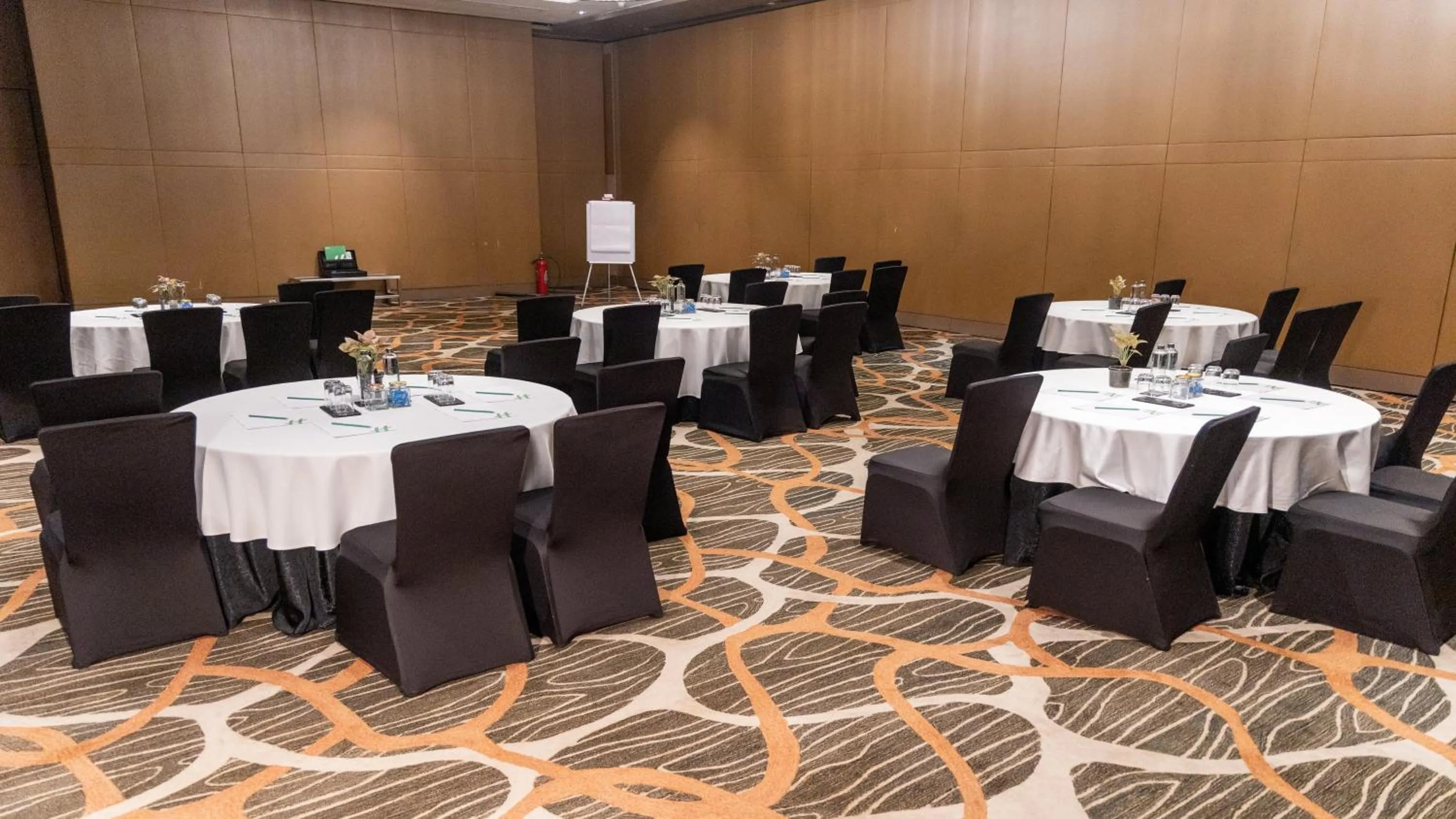 Meeting/conference room in Holiday Inn New Delhi Aerocity by IHG