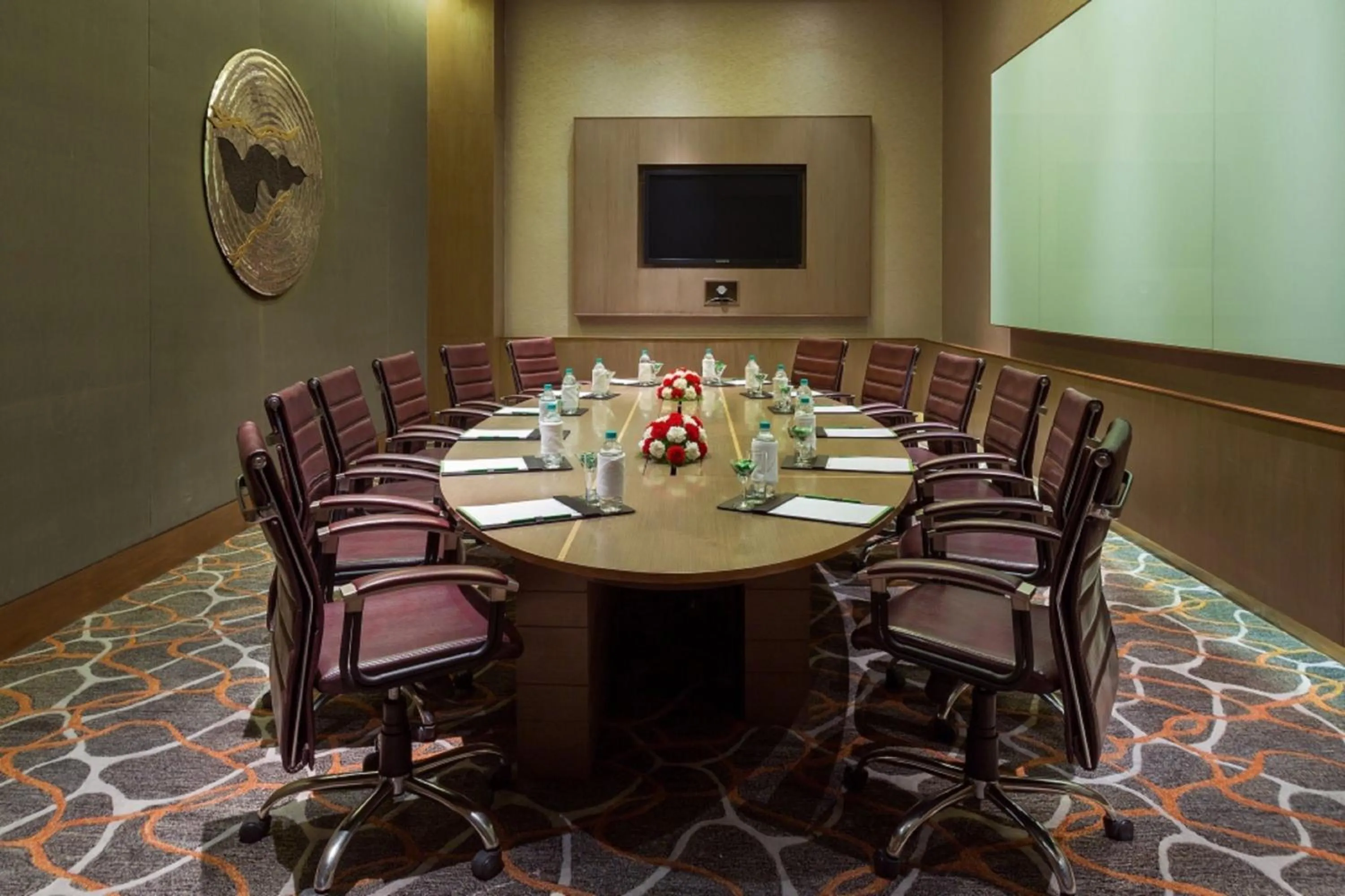 Meeting/conference room in Holiday Inn New Delhi Aerocity by IHG