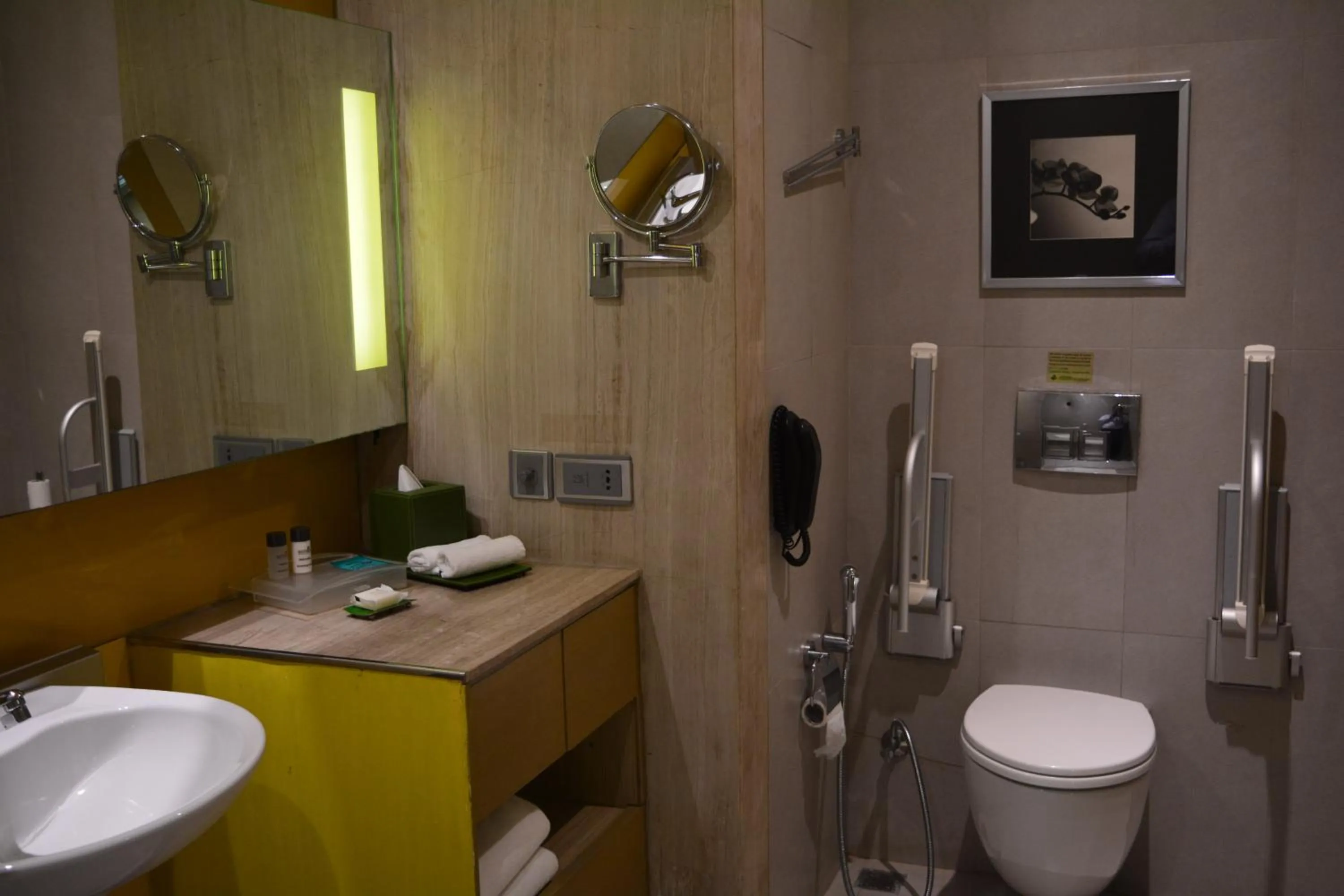 Bathroom in Holiday Inn New Delhi Aerocity by IHG