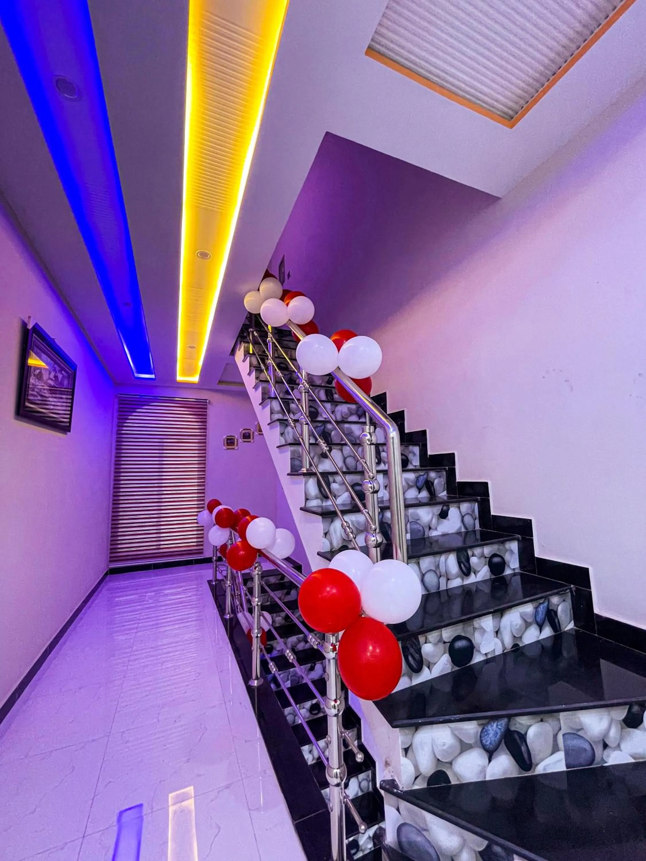 Lobby or reception in Horizon Hotel