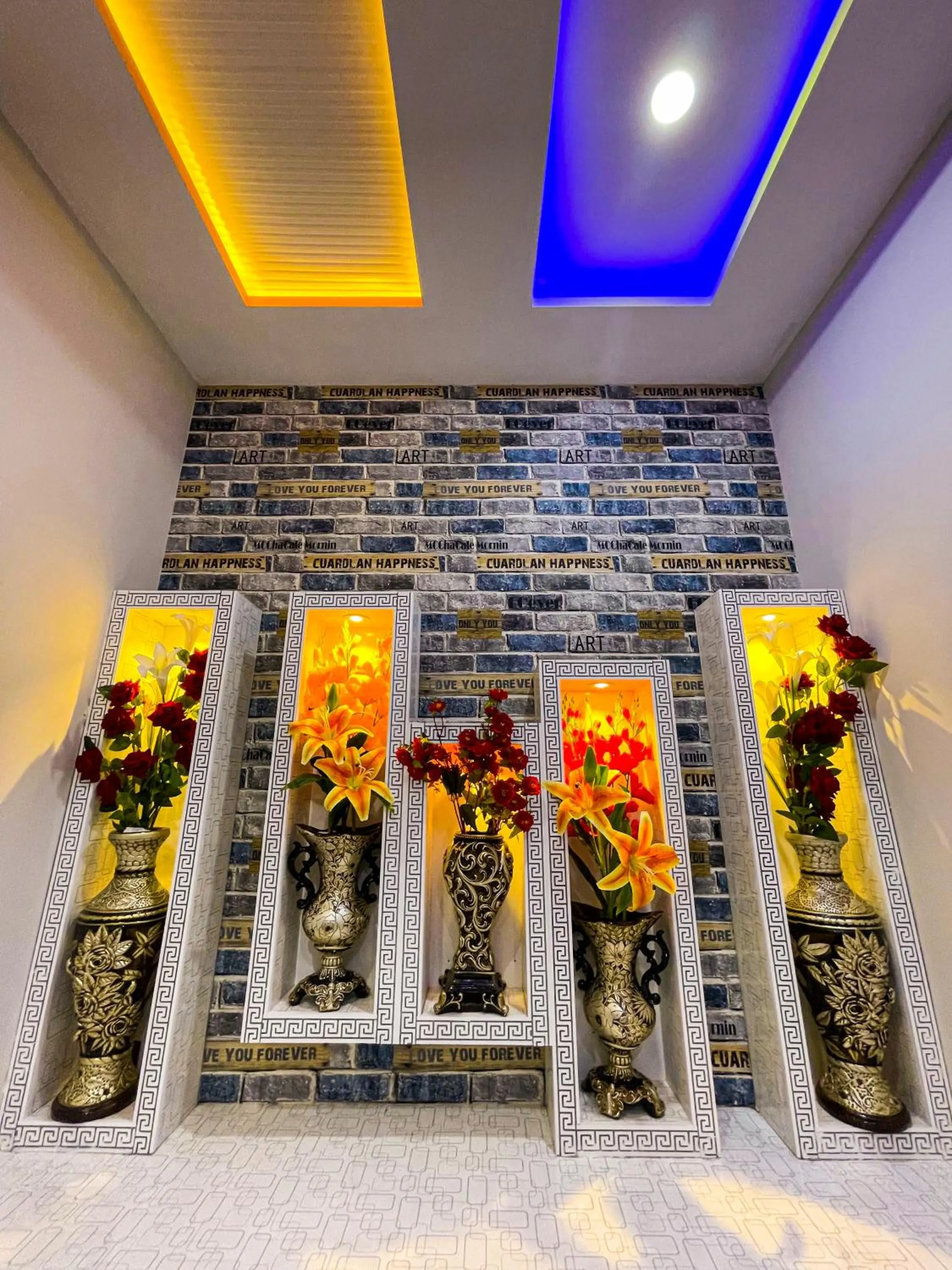 Lobby or reception in Horizon Hotel