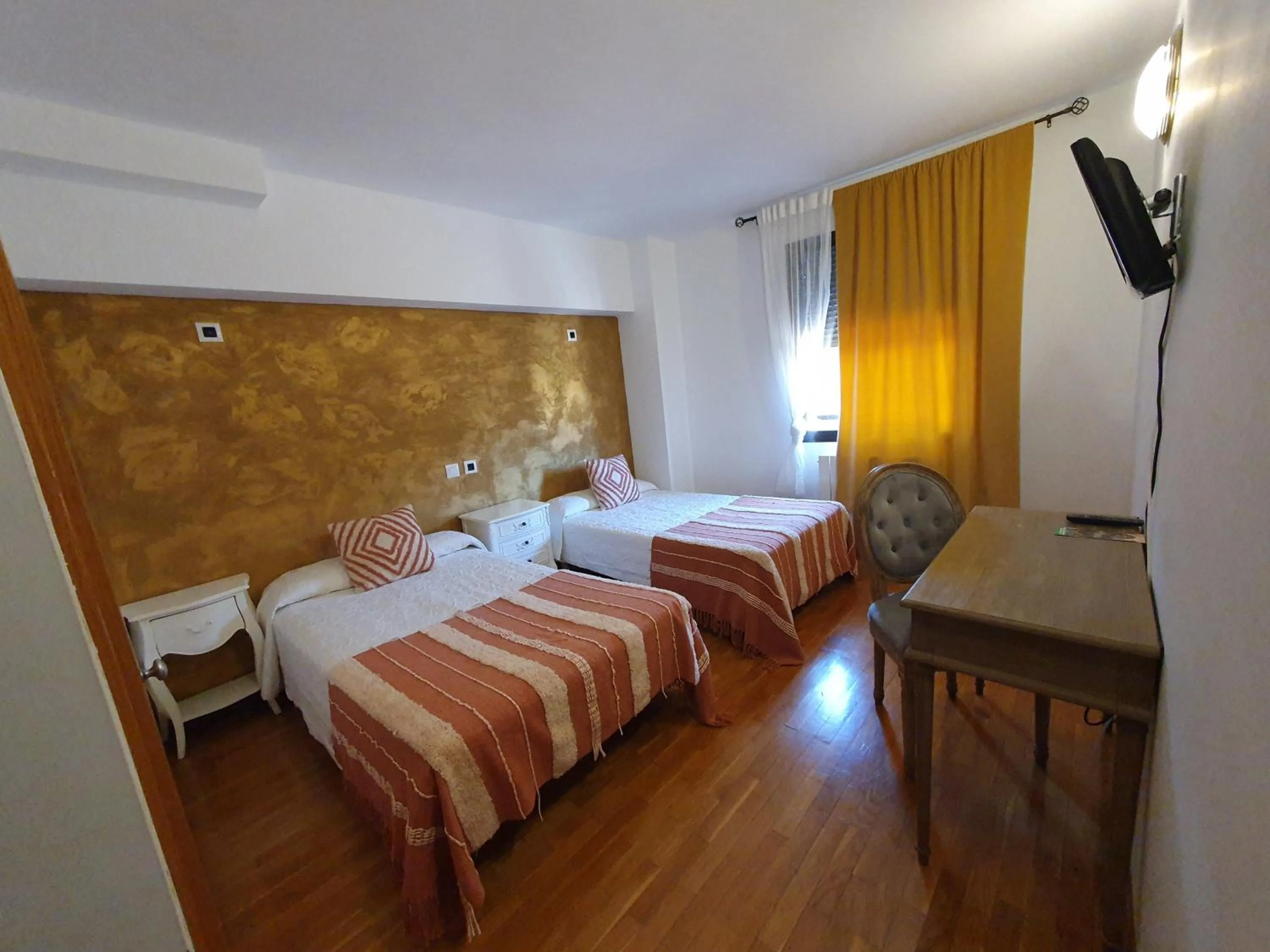 Bed in Hotel Villa De Lerma