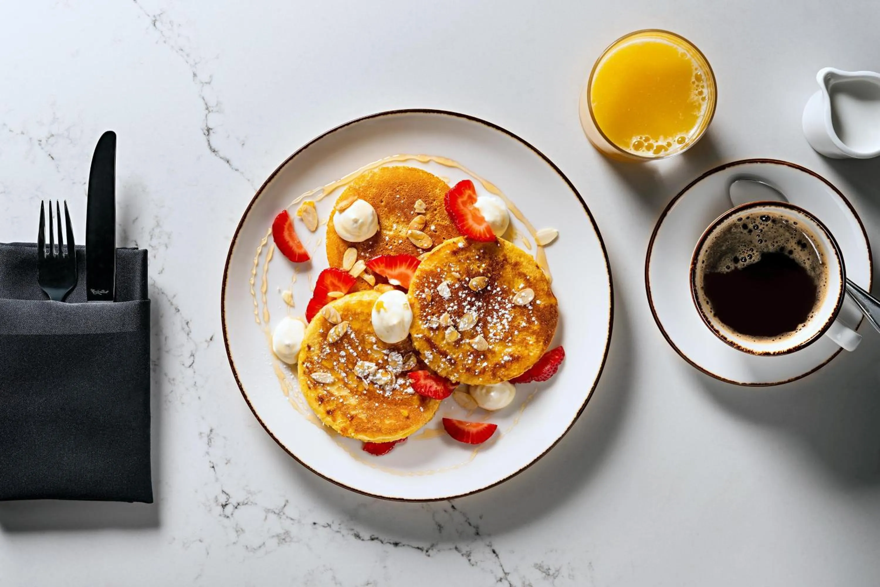 Breakfast in Sheraton Suites Calgary Eau Claire