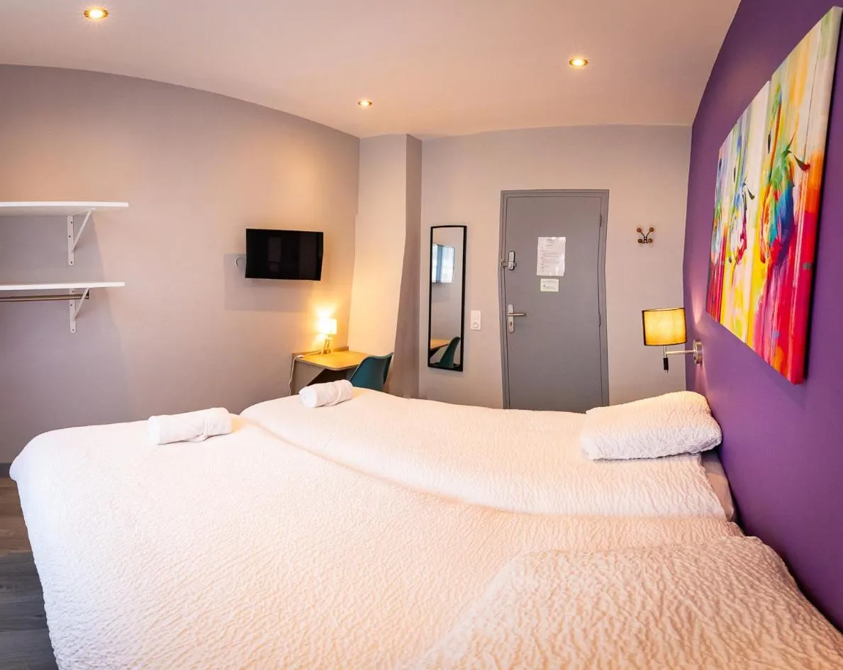 Bed in Résidence Hera Paris Orly Aéroport