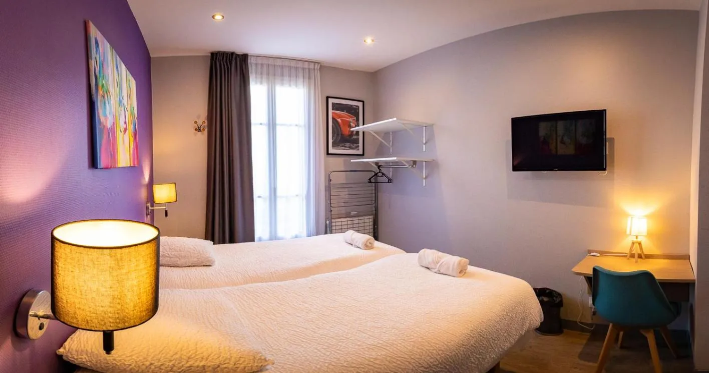 Bed in Résidence Hera Paris Orly Aéroport