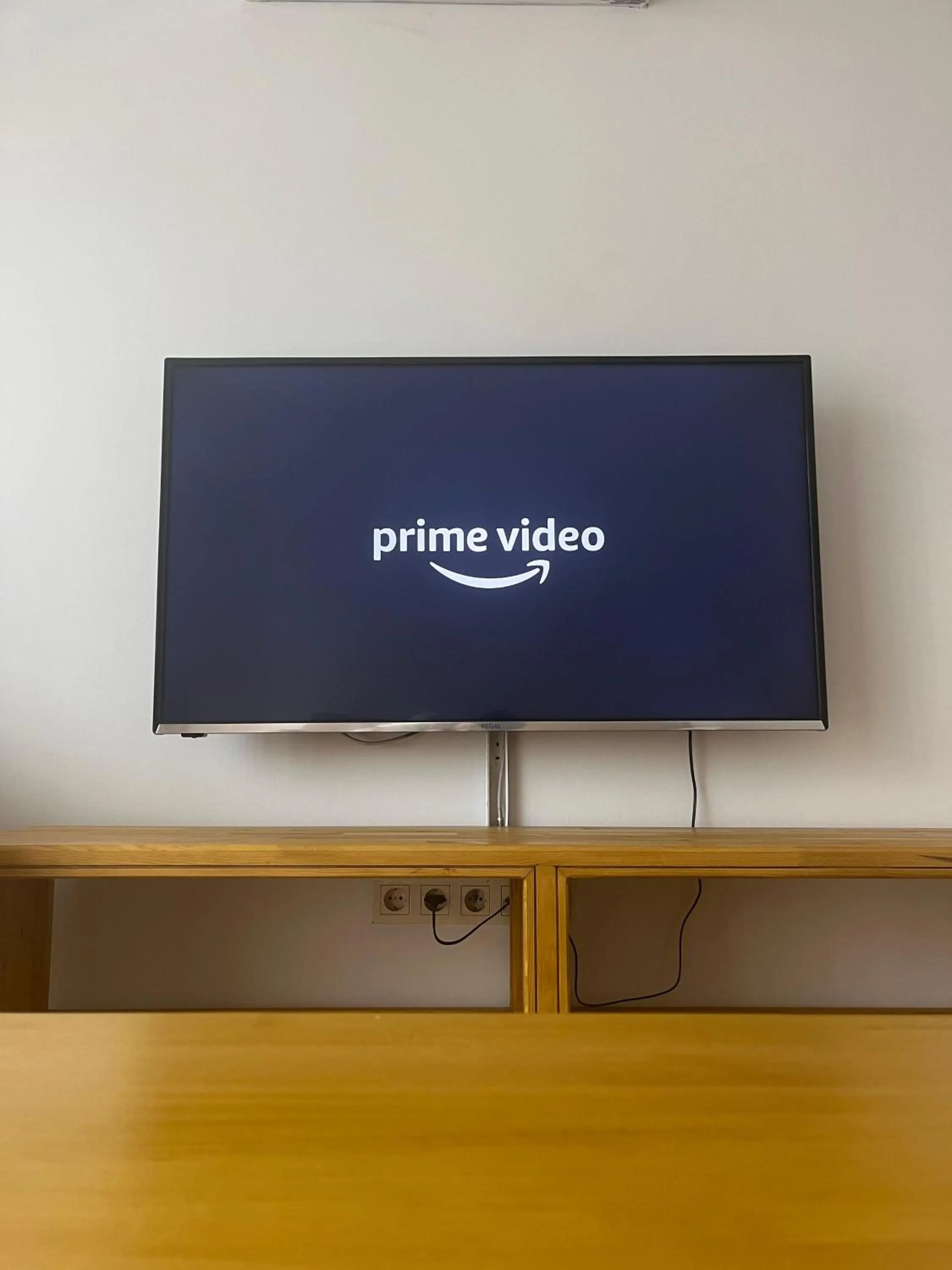 TV and multimedia in Old Town Deluxe Flats