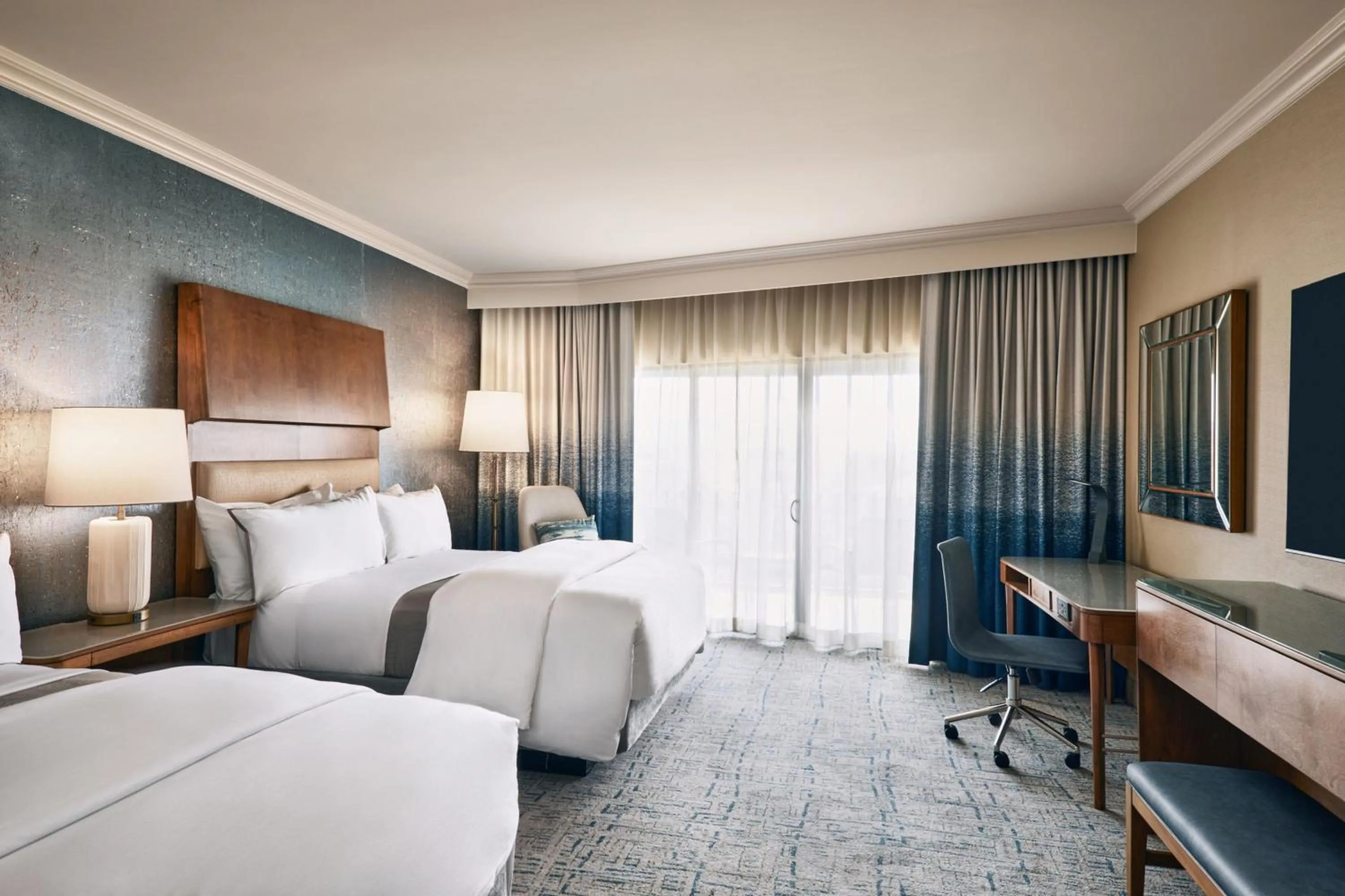 Photo of the whole room, Bed in The Westin La Paloma Resort & Spa