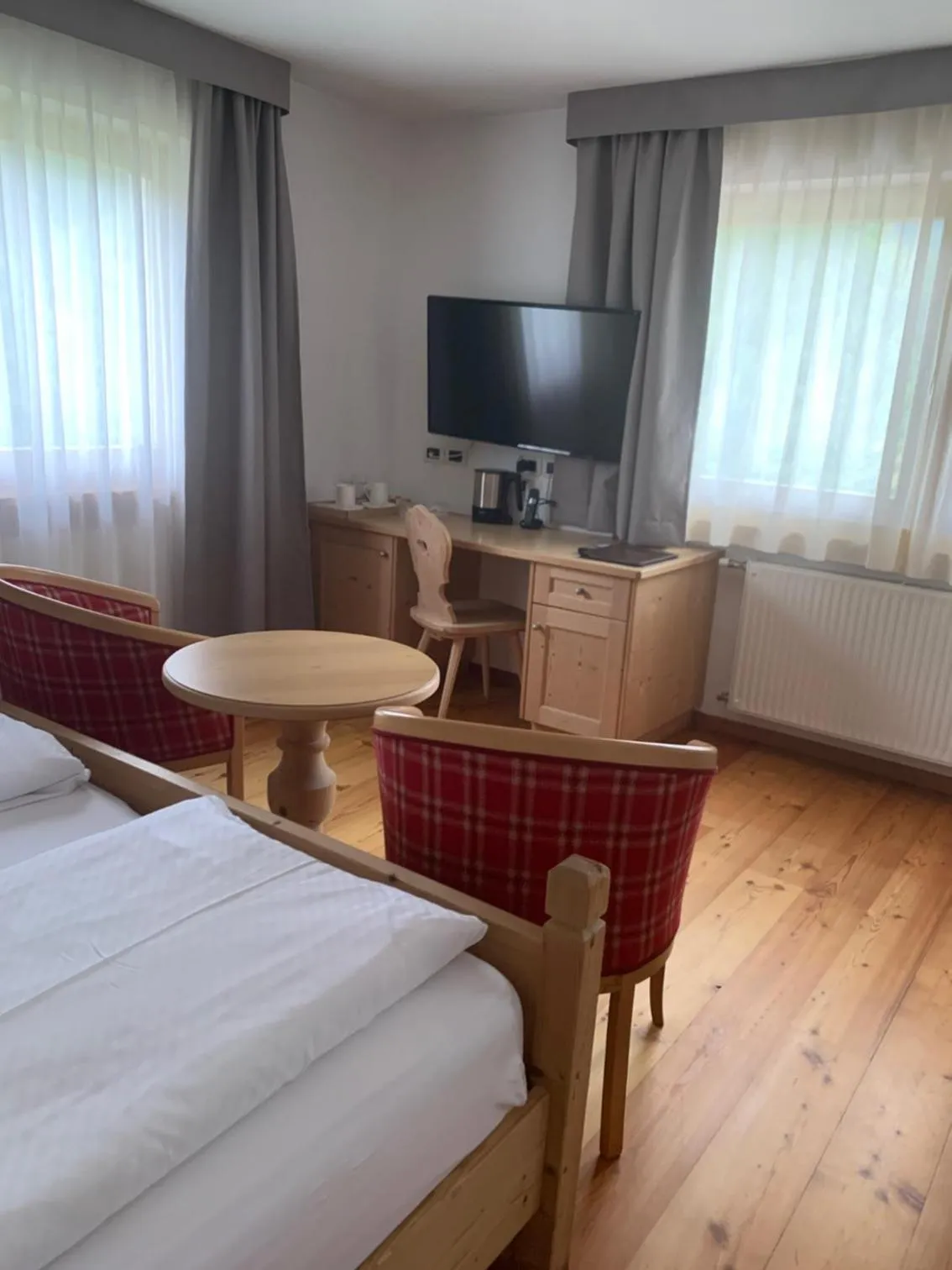 Photo of the whole room, Bed in Villa Flora Mountain Lodges