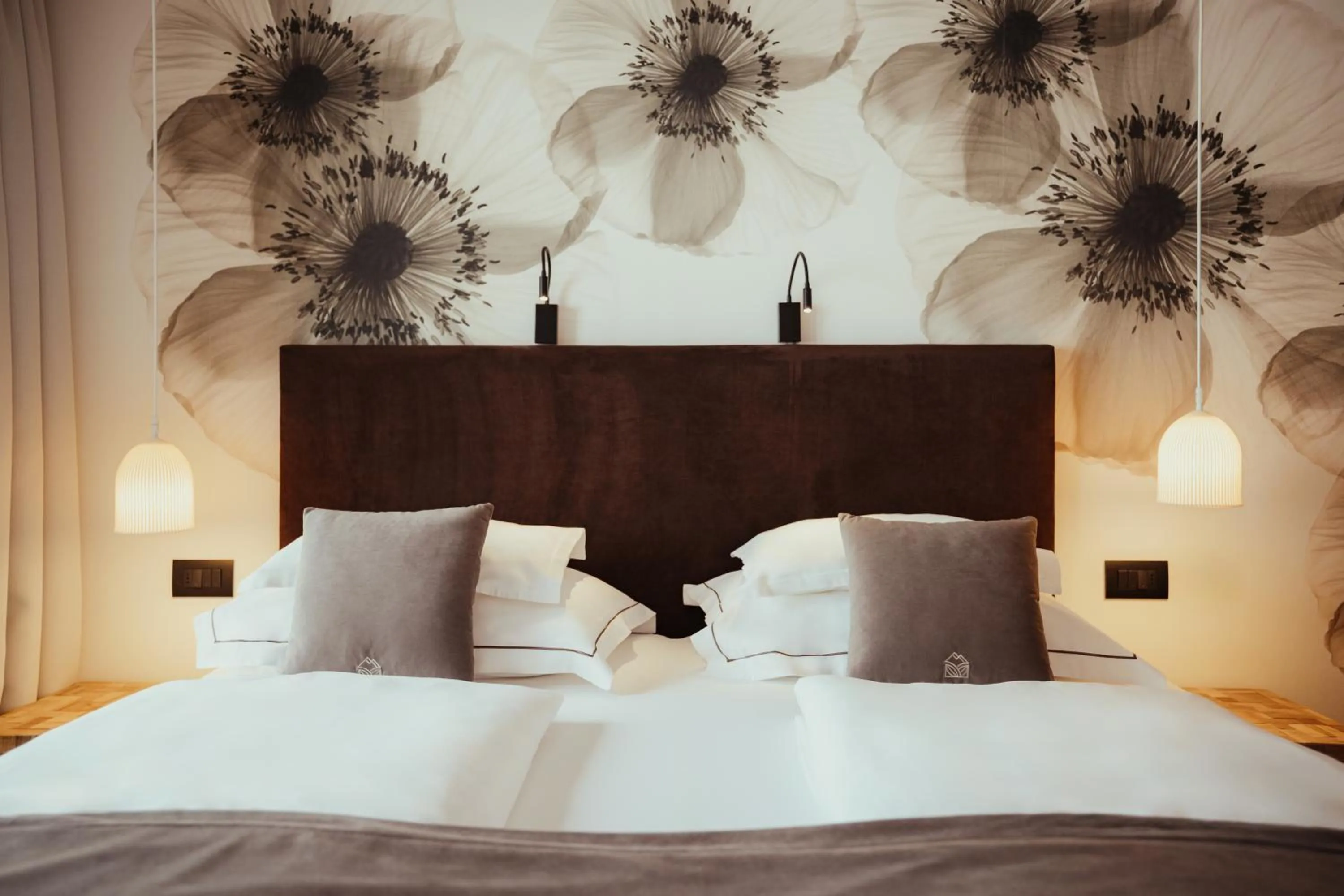 Bed in Villa Flora Mountain Lodges