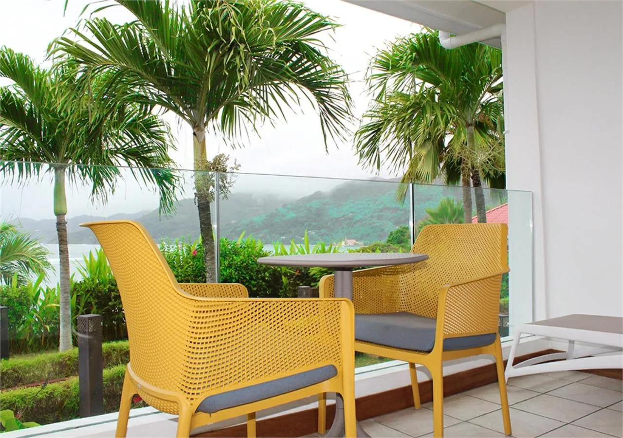 Le Relax Hotel and Restaurant