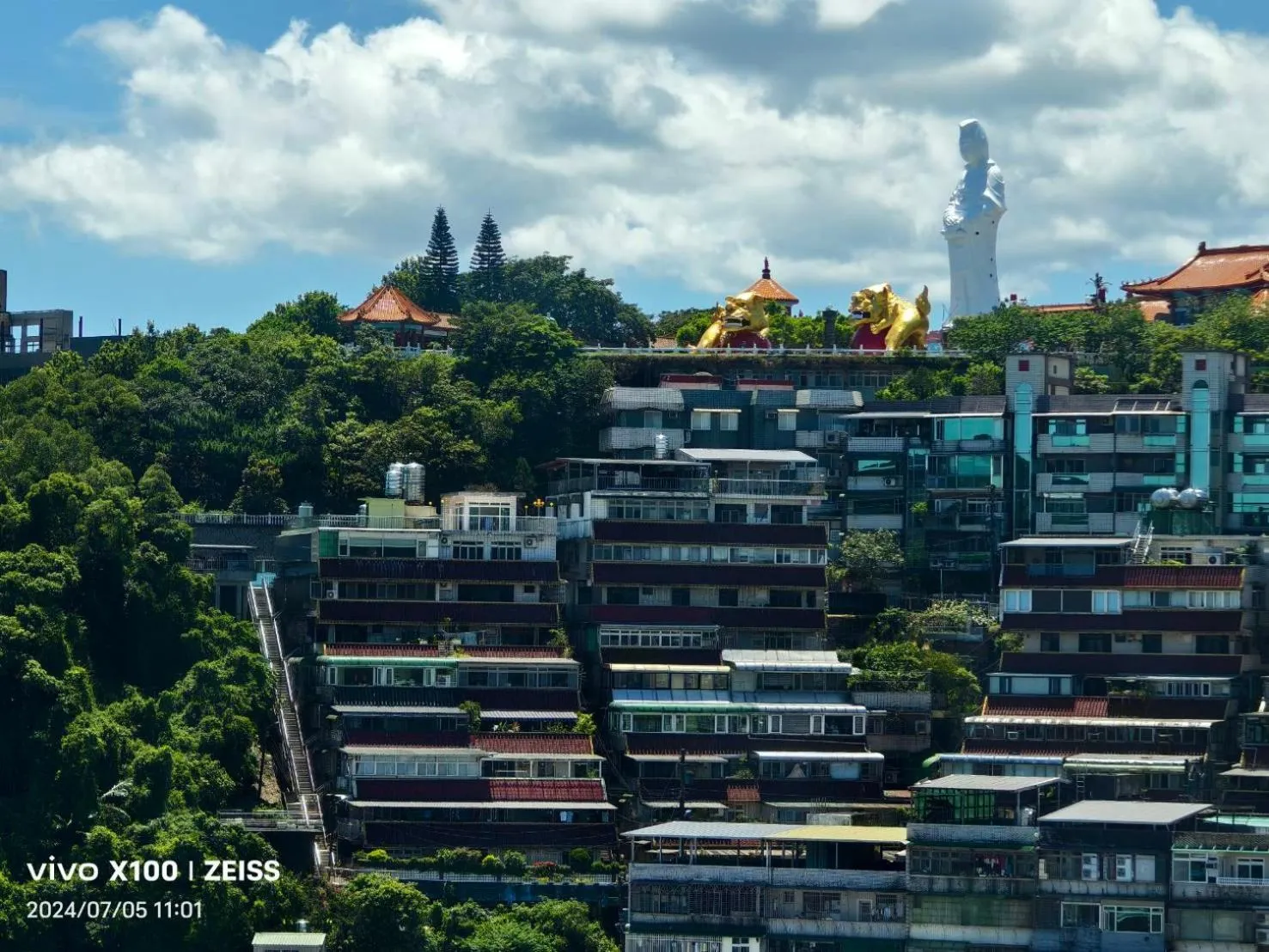 Landmark view in Evergreen Laurel Hotel - Keelung