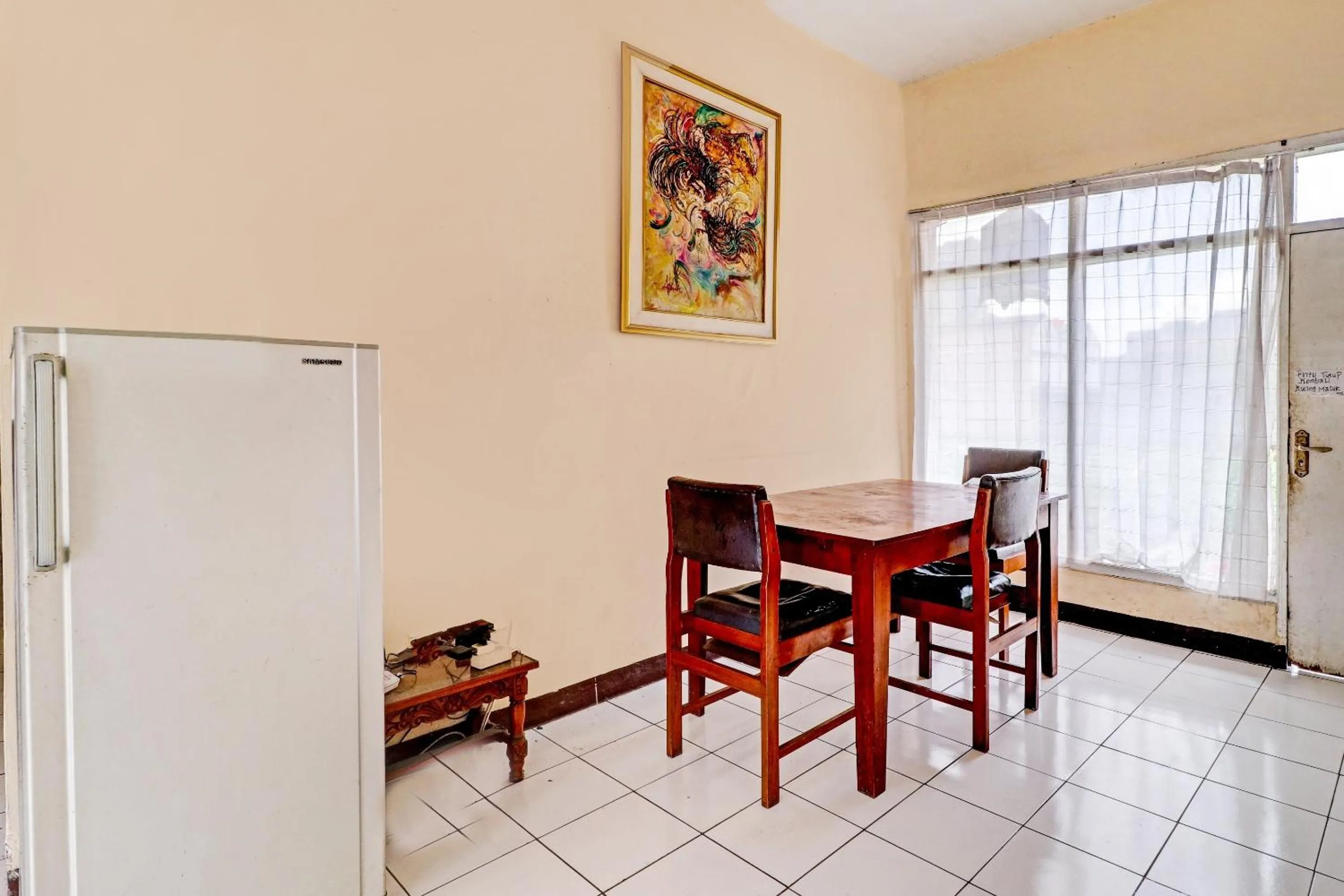 Lobby or reception in OYO 90621 Pondok 23