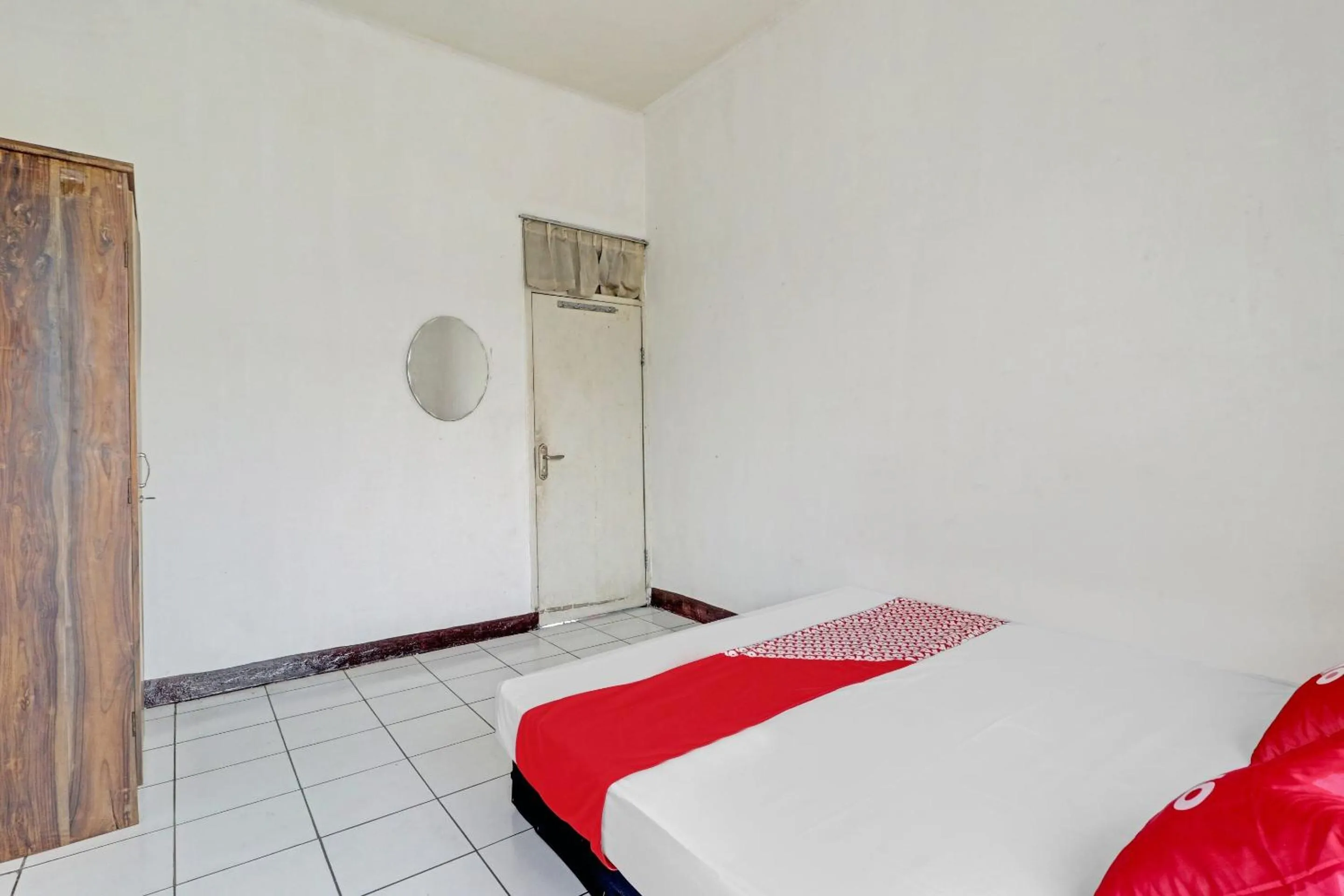 Bedroom in OYO 90621 Pondok 23