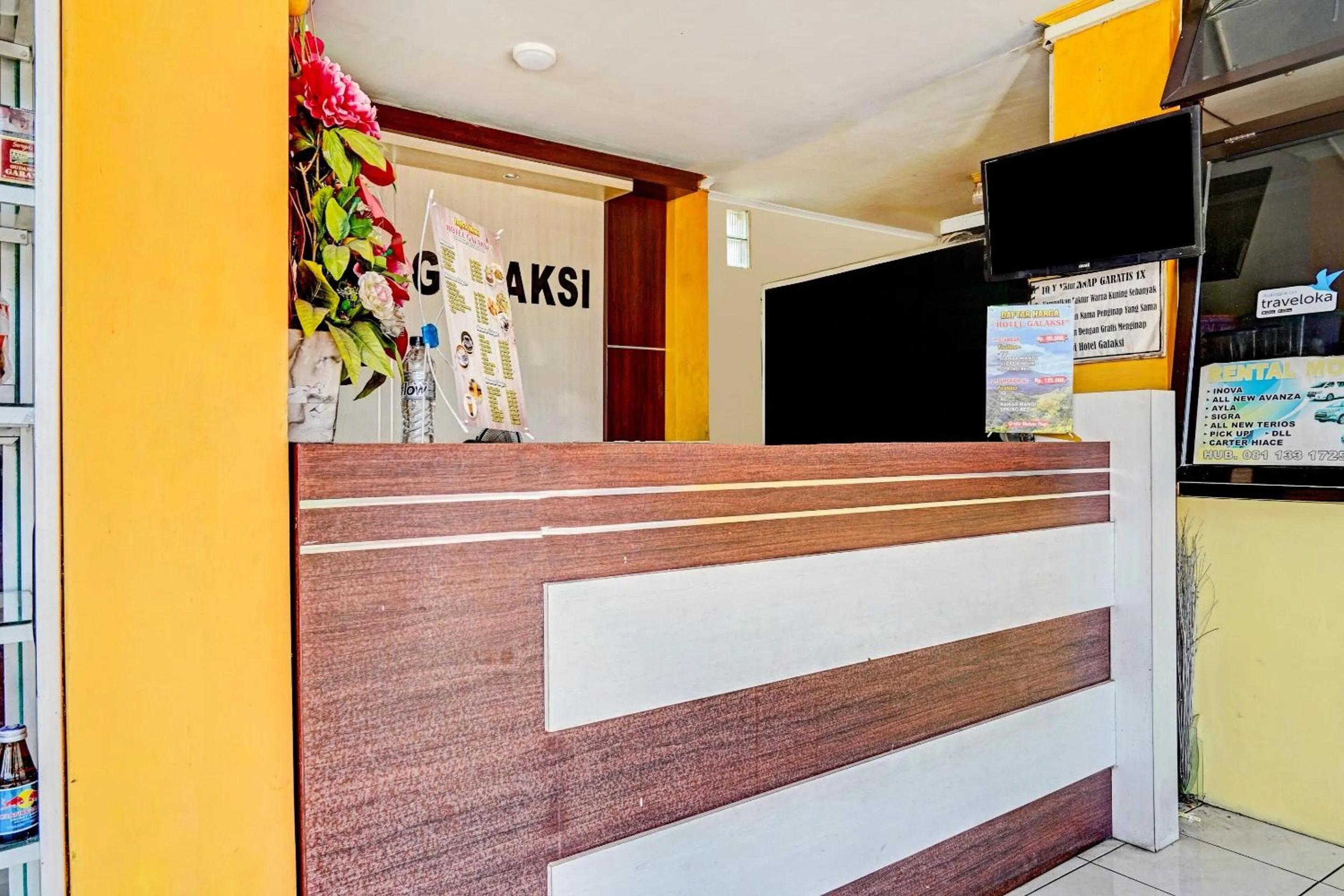 Lobby or reception in OYO 90622 Hotel Galaksi
