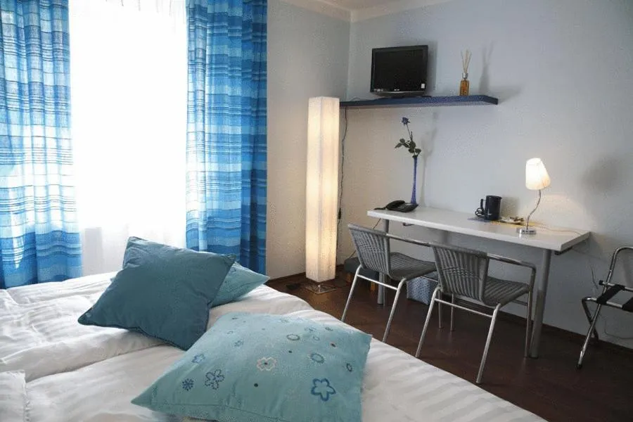 Photo of the whole room, Bed in Hotel Sonnenhof