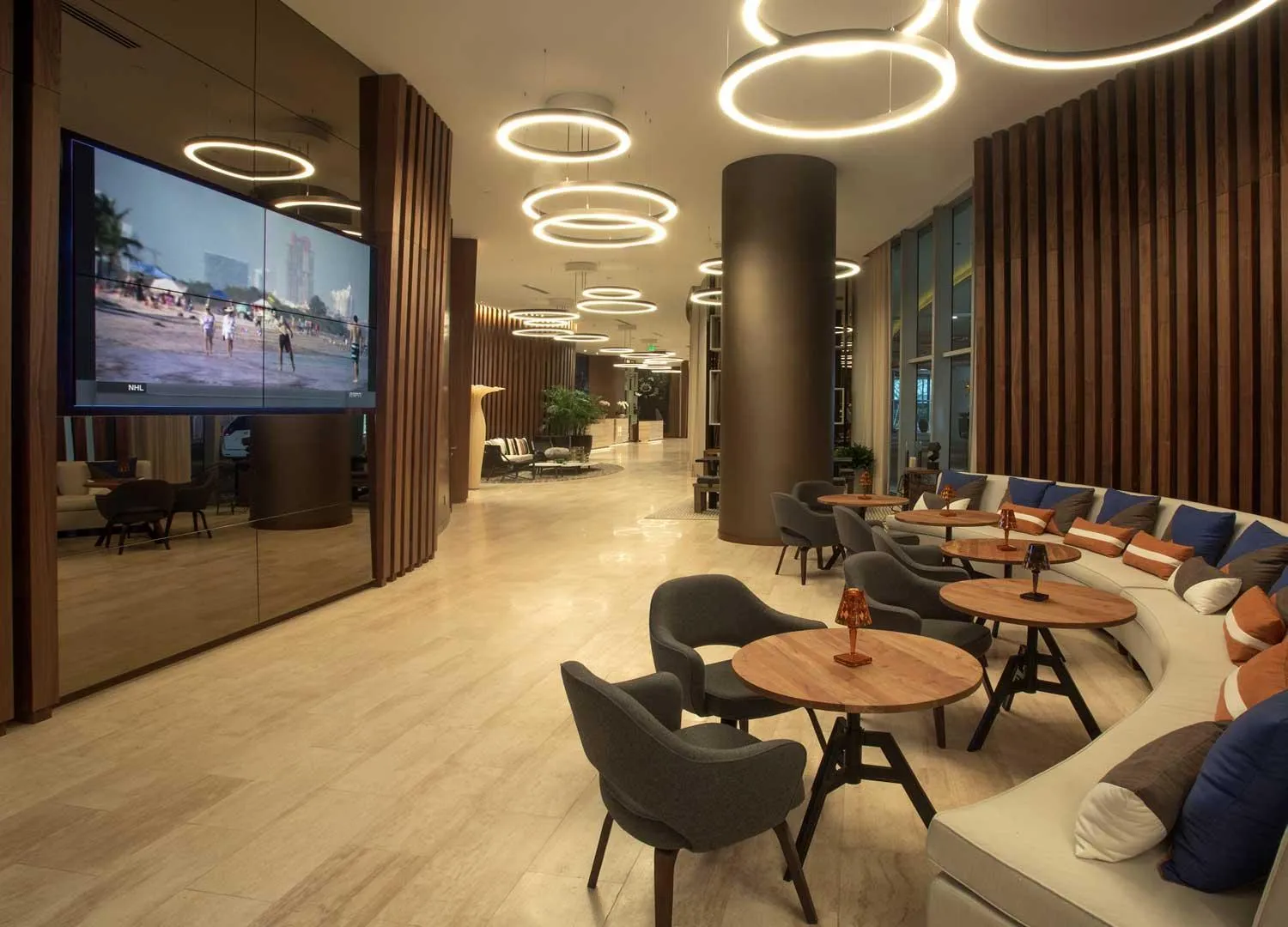 Lounge or bar in Million Dollar View at Hyde Resort And Residences