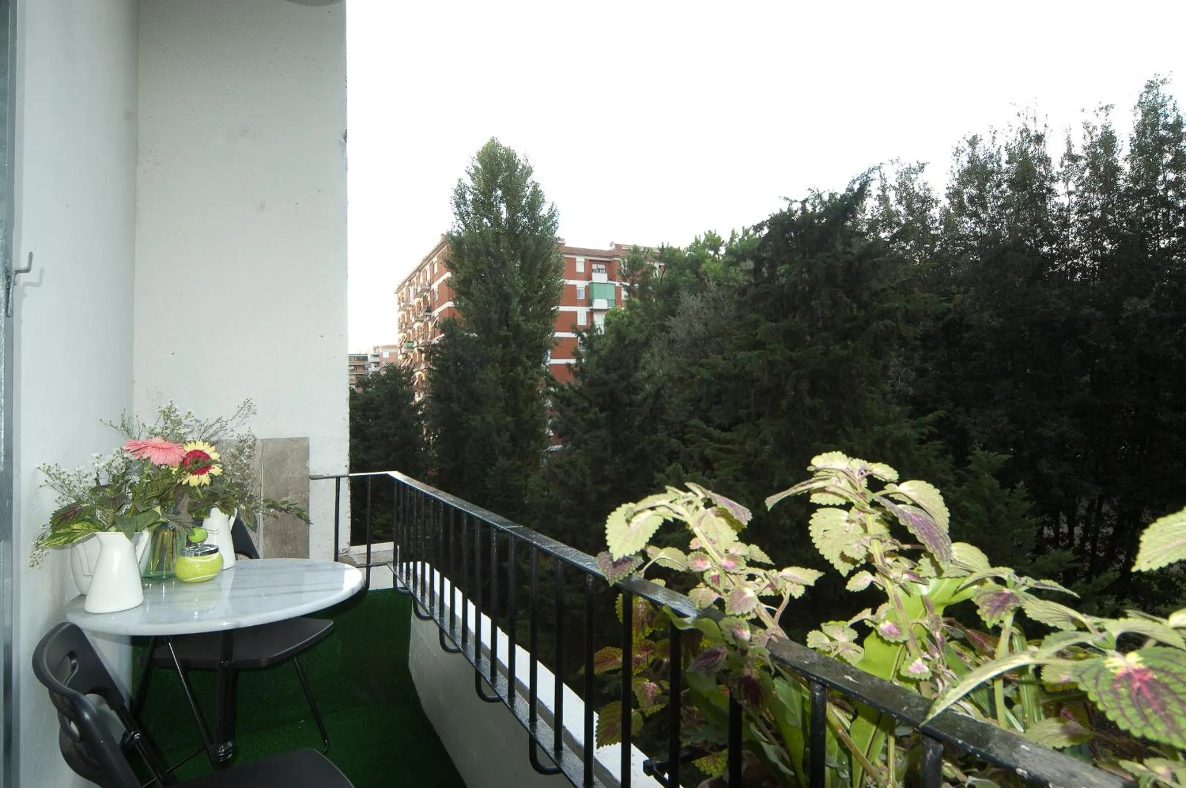 Balcony/Terrace in Light of Rome