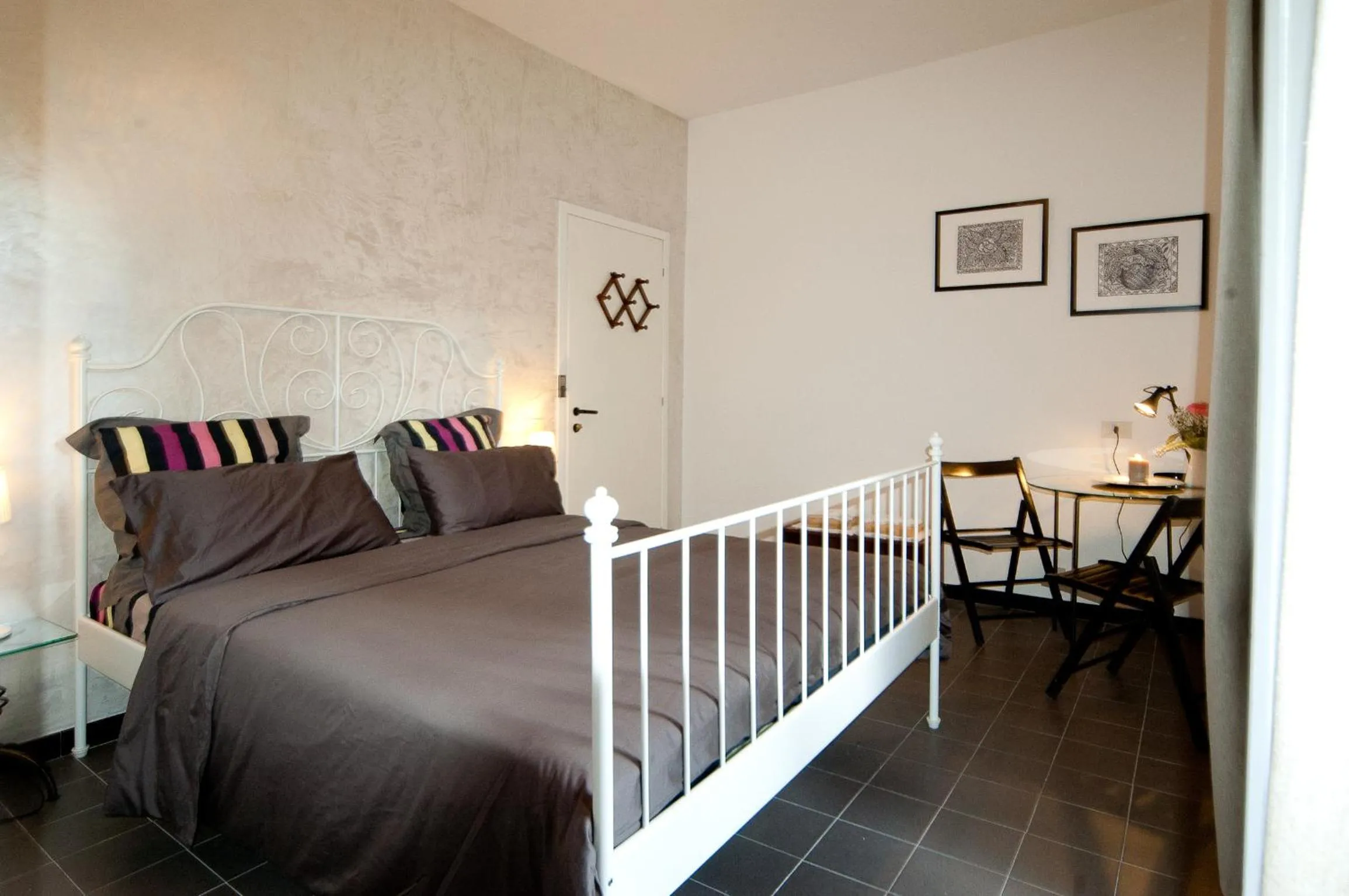 Bedroom in Light of Rome