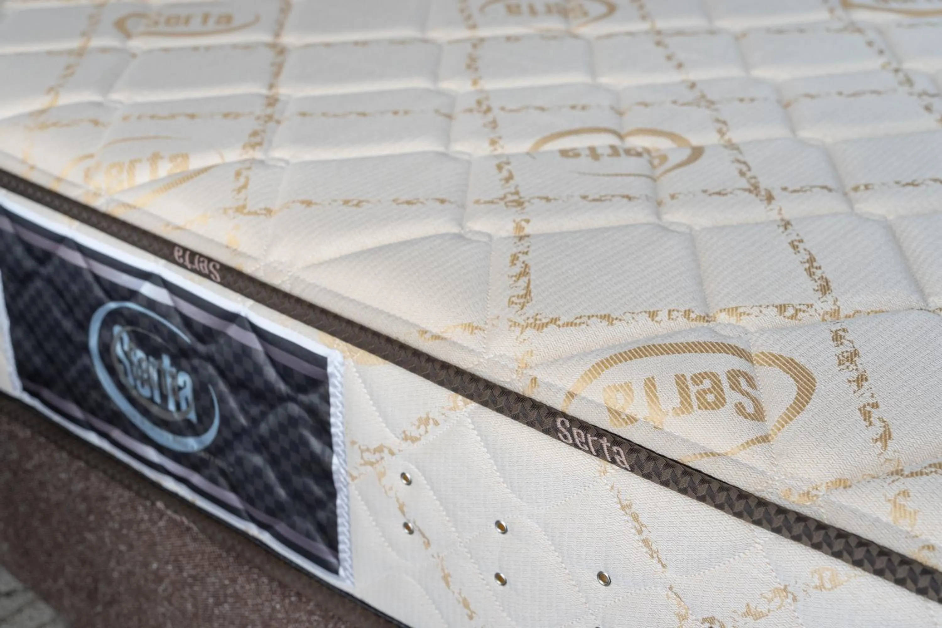 Bed in Daiwa Roynet Hotel Osaka Sakaisuji Honmachi PREMIER