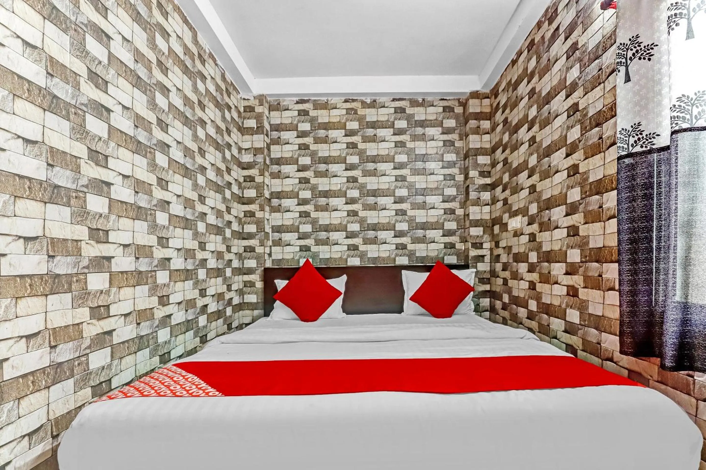 Bedroom, Bed in Hotel O Chintamani Inn Service Apartment