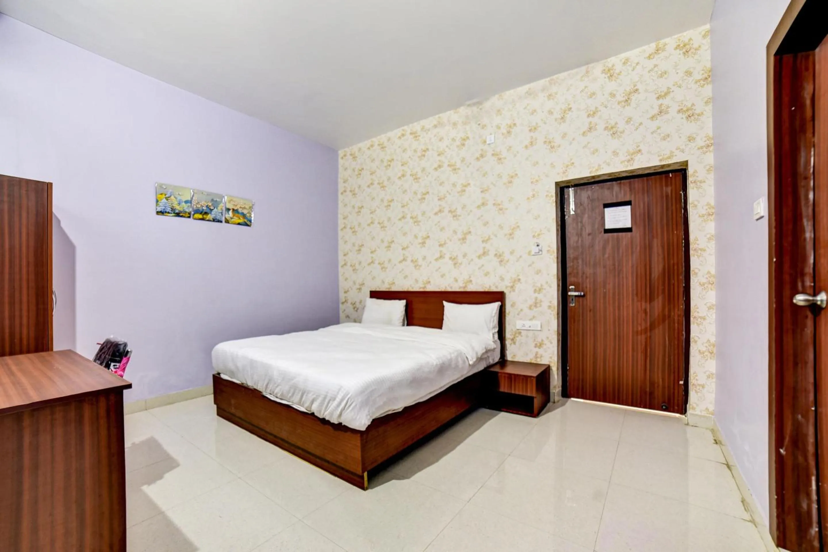 Bedroom, Bed in Hotel O The Hotel Quaint