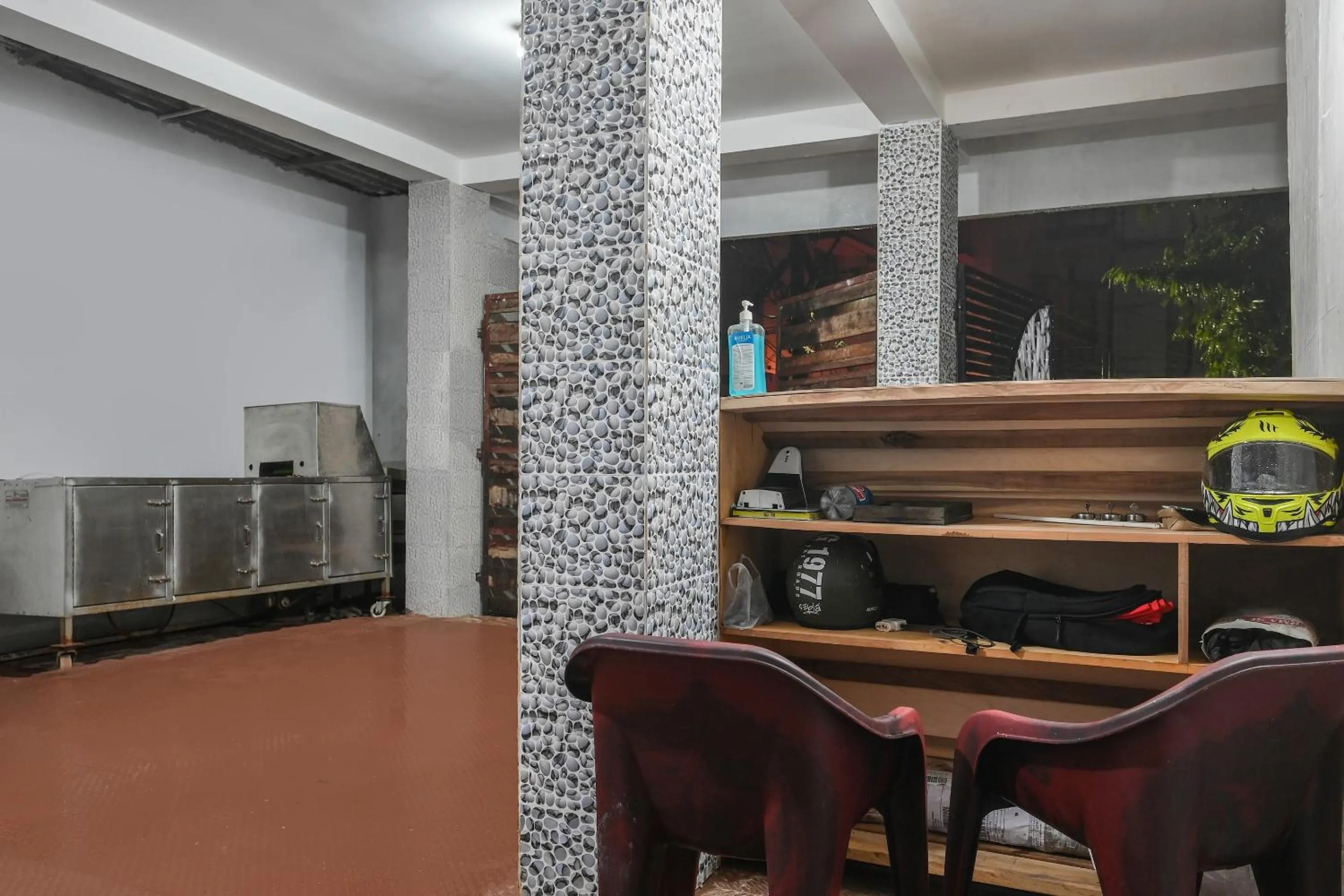 Lobby or reception in Hotel O ARES RESIDENCY