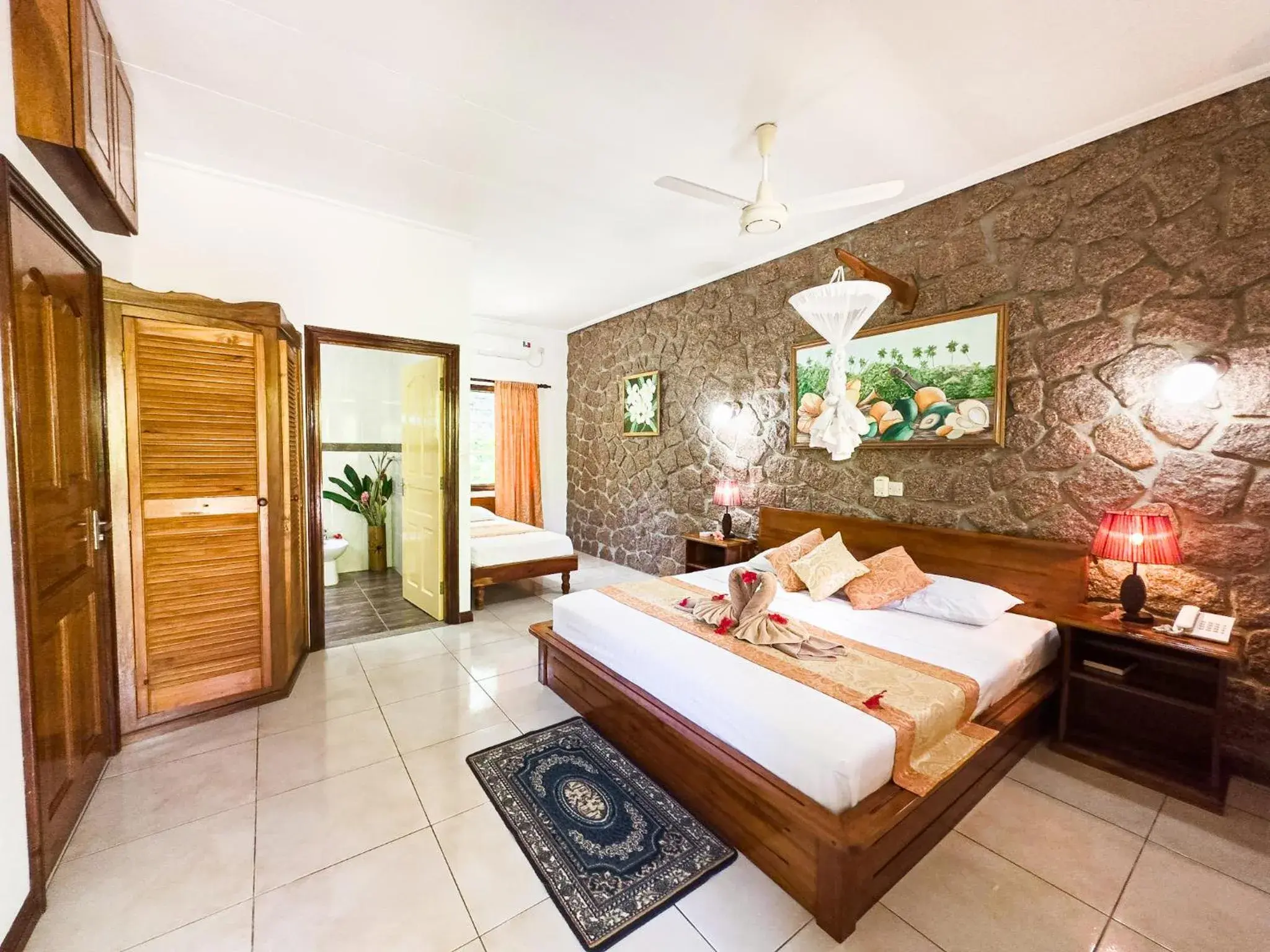 One-Bedroom Bungalow in Cocotier du Rocher One-Bedroom Bungalow in Cocotier du Rocher