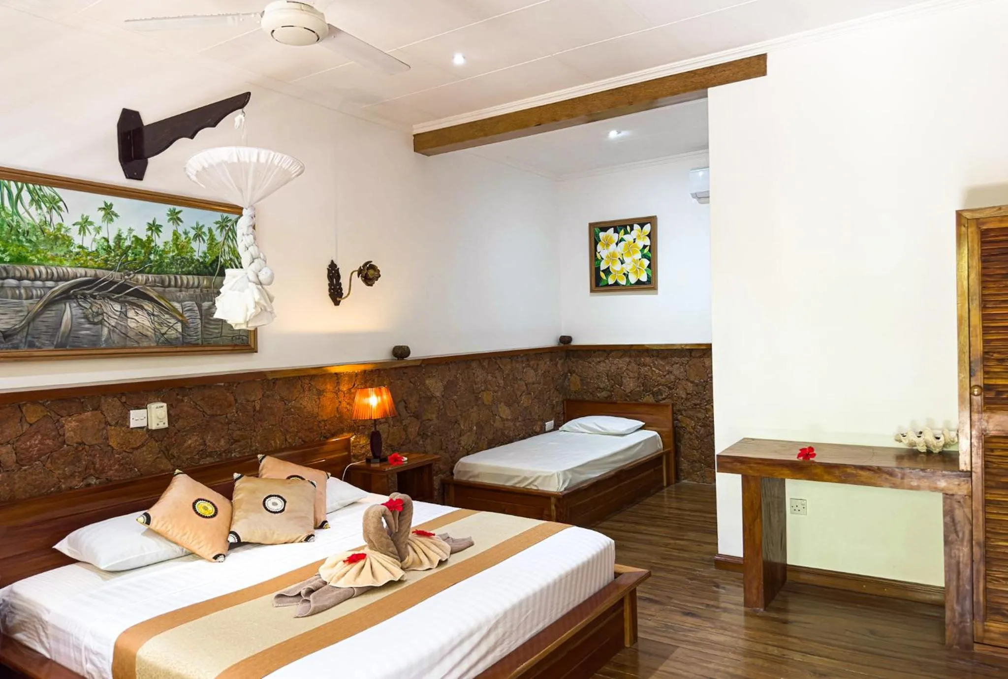 Bed in Cocotier du Rocher