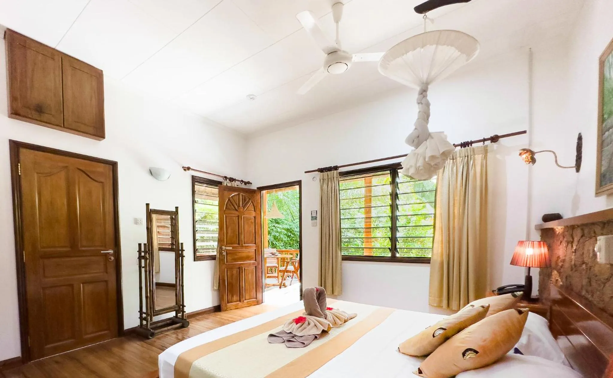 Bed in Cocotier du Rocher