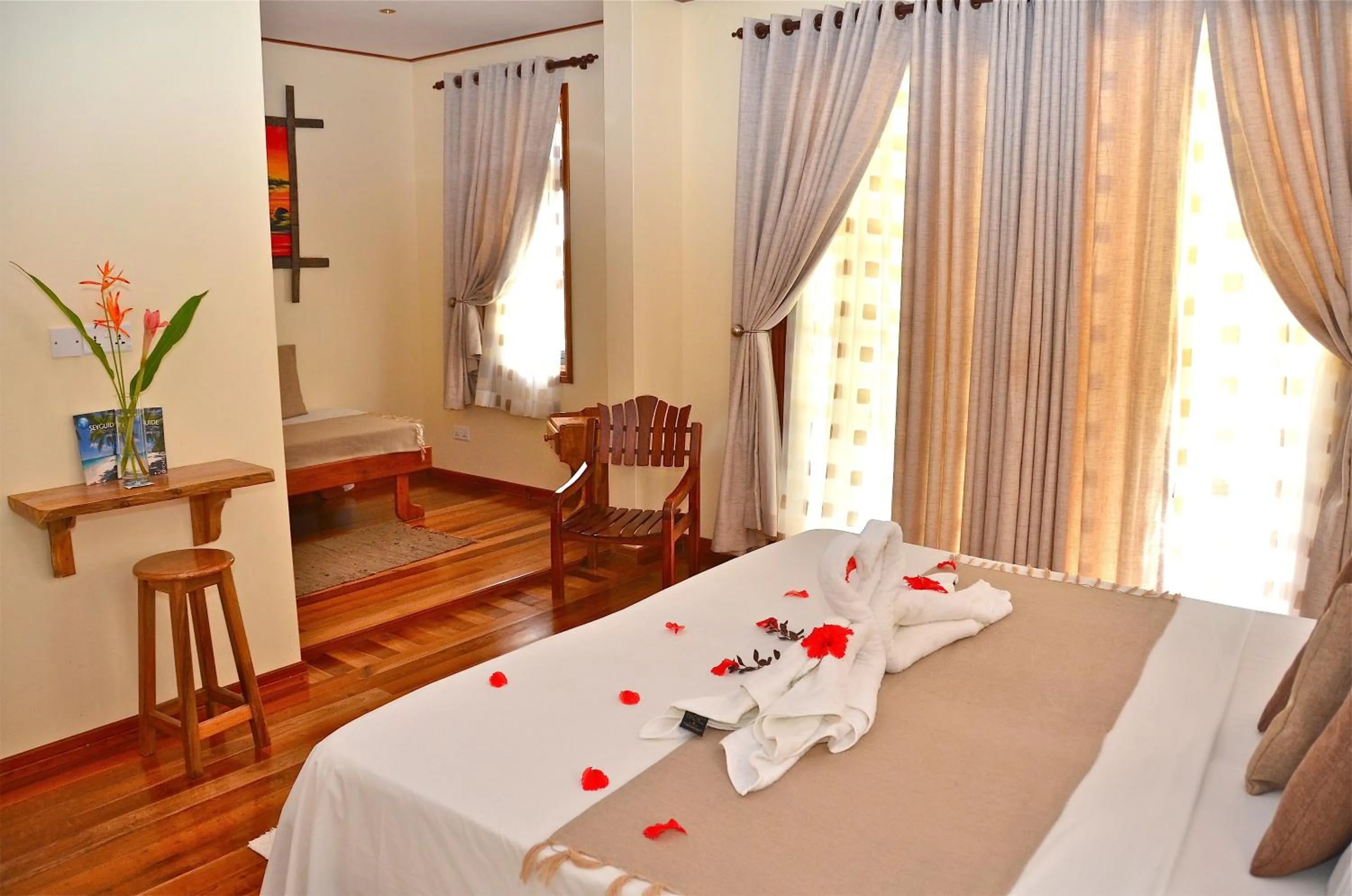 Bedroom, Bed in Calou Guest House