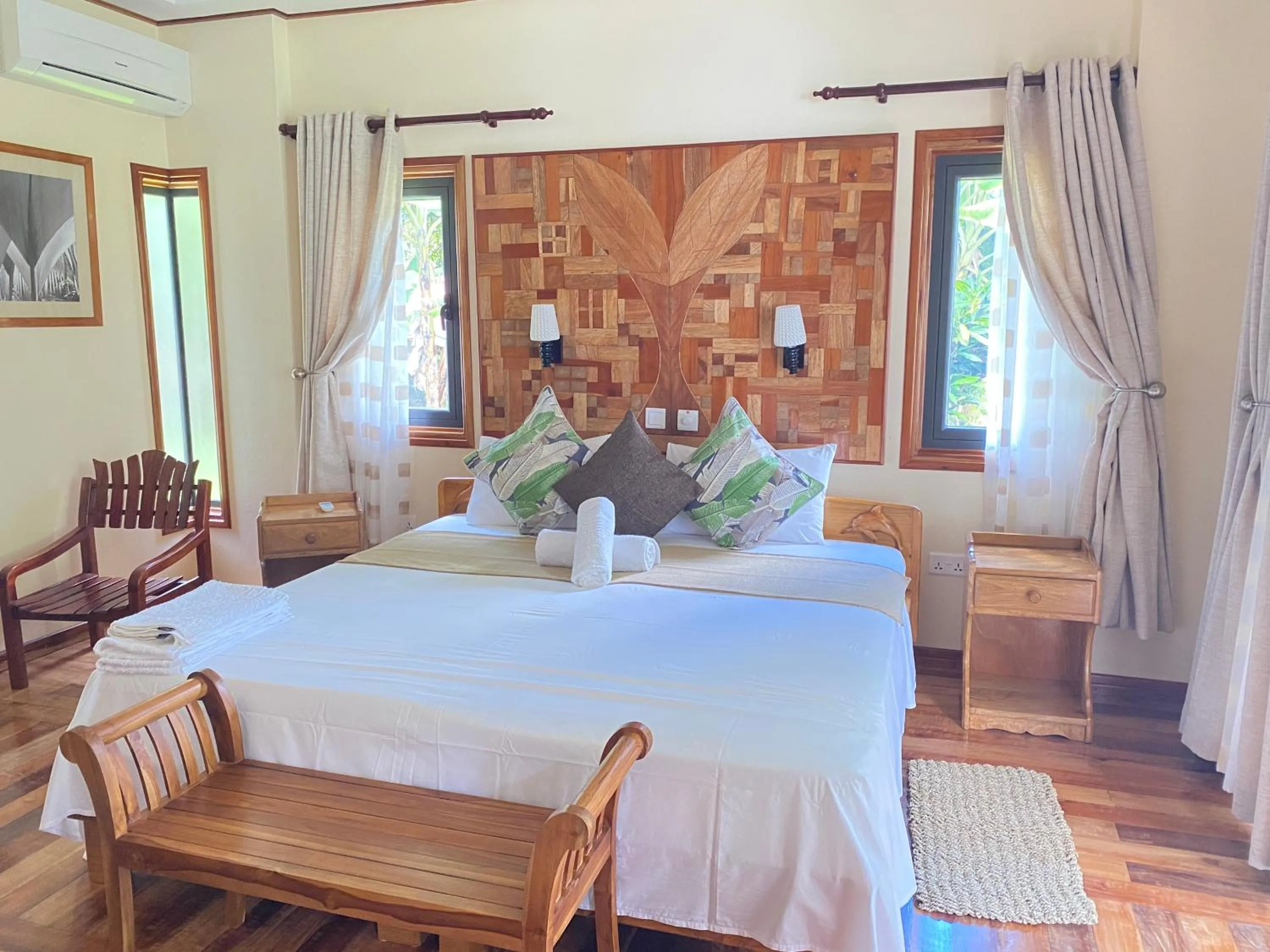 Bedroom, Bed in Calou Guest House