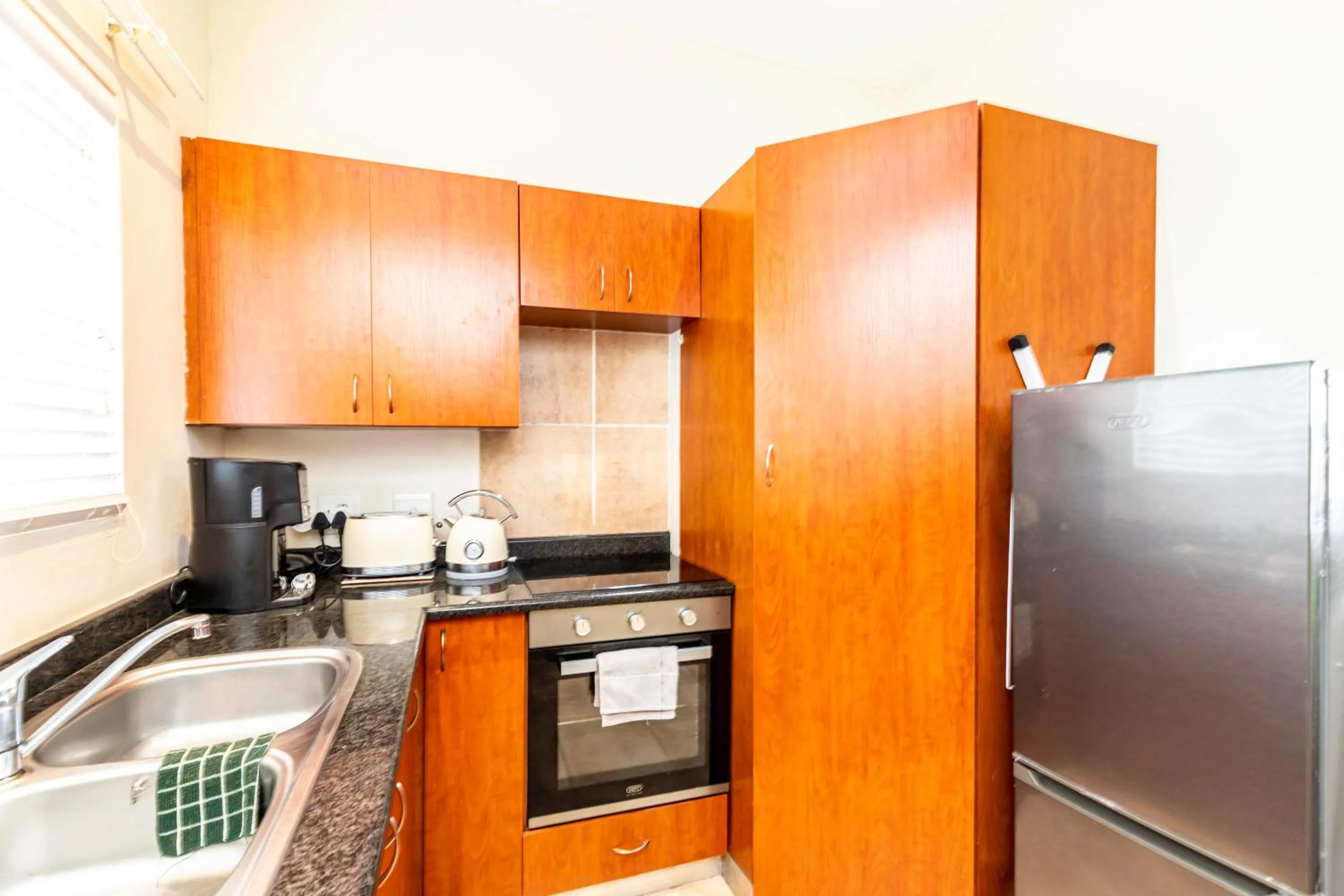 Coffee/tea facilities in Modern Executive Unit