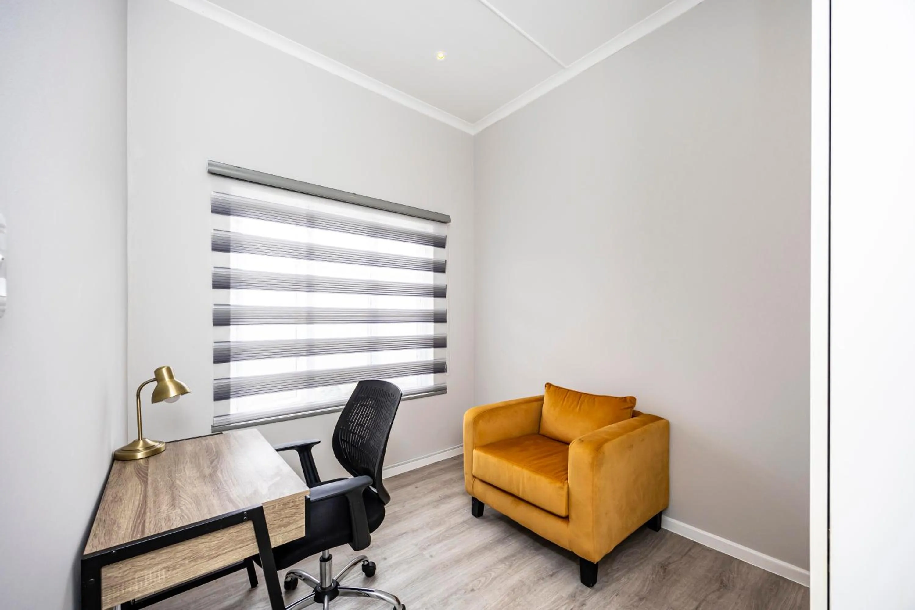 Seating area in Modern Executive Unit