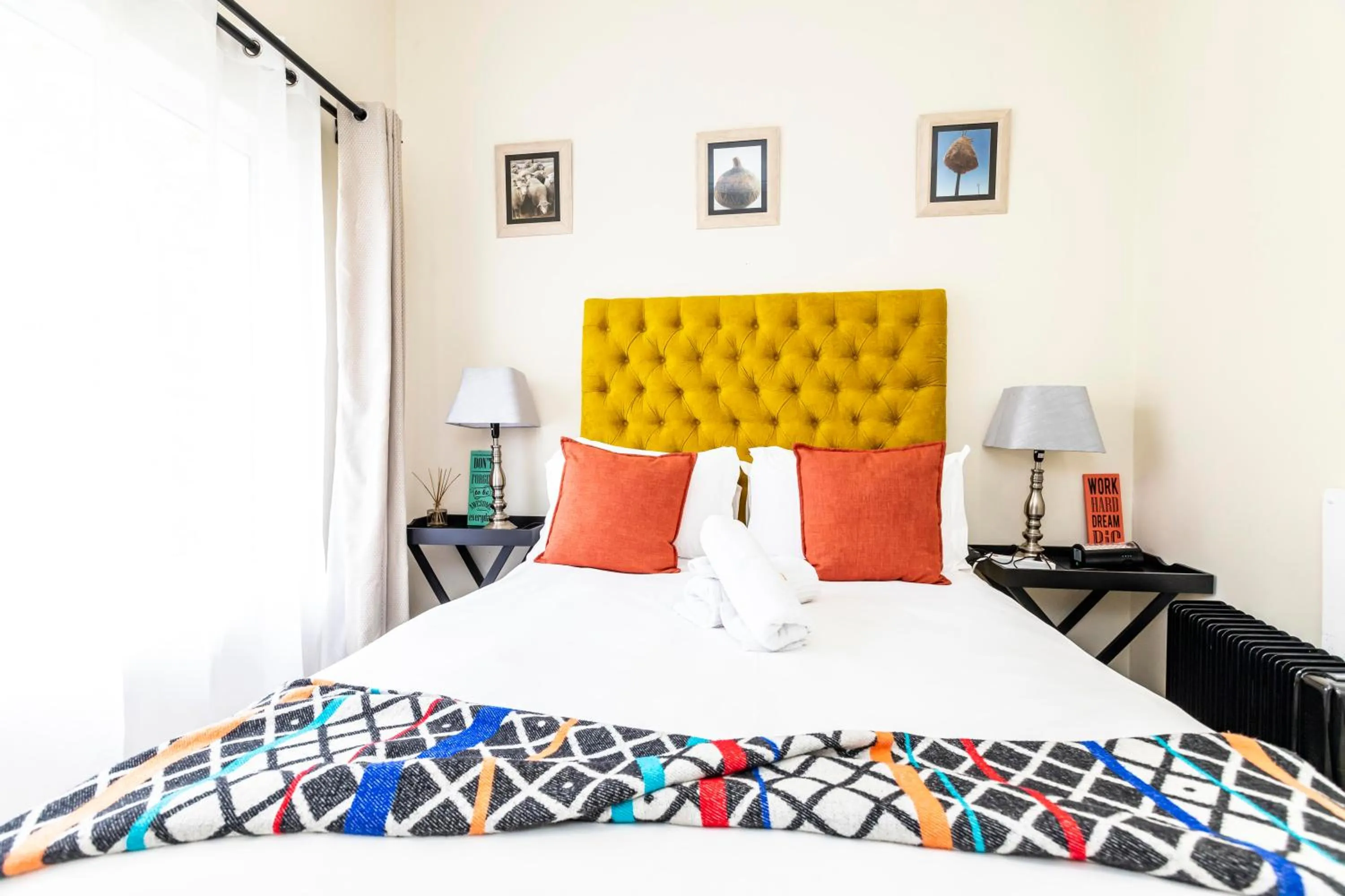 Bed in Modern Executive Unit